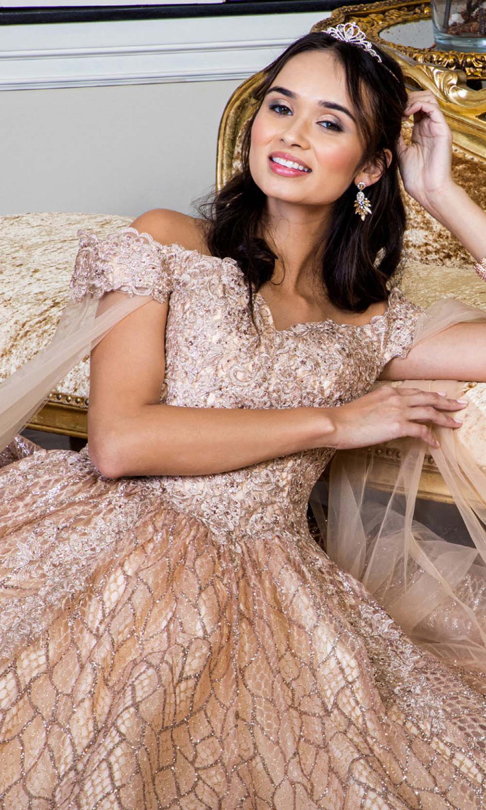 Fashionnob - Elizabeth K GL1926