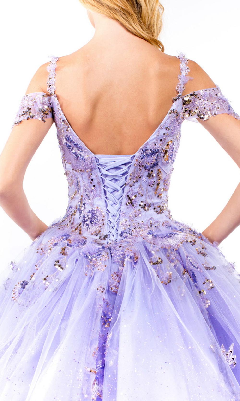 Fashionnob - Elizabeth K GL1969