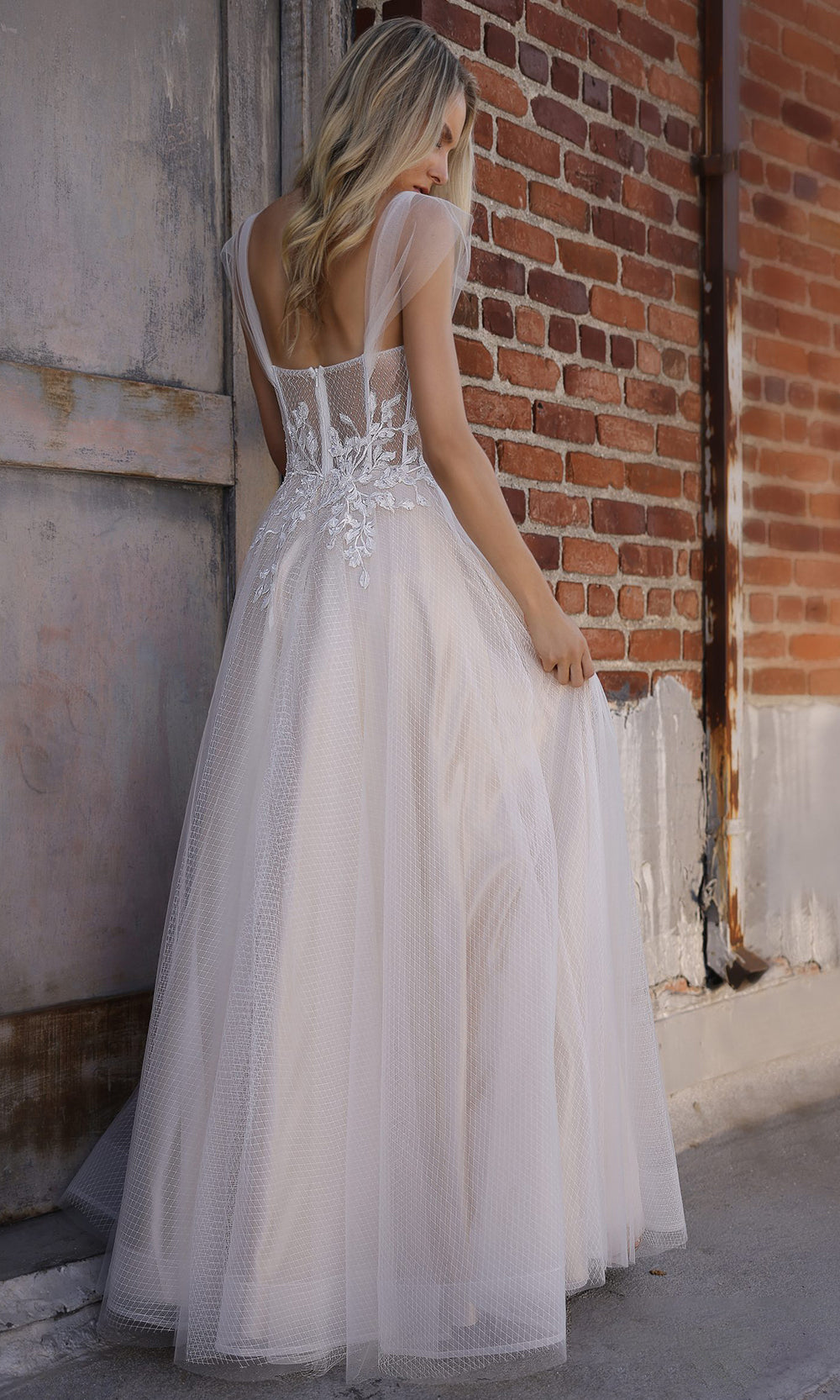 Fashionnob - Terani Couture 2215P0001