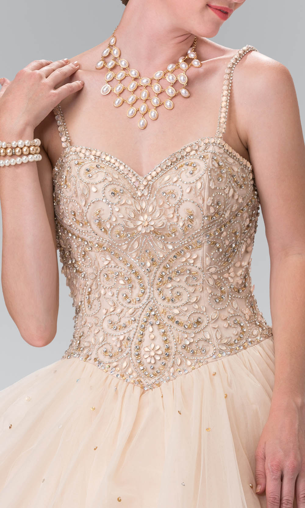 Fashionnob - Elizabeth K GL2350