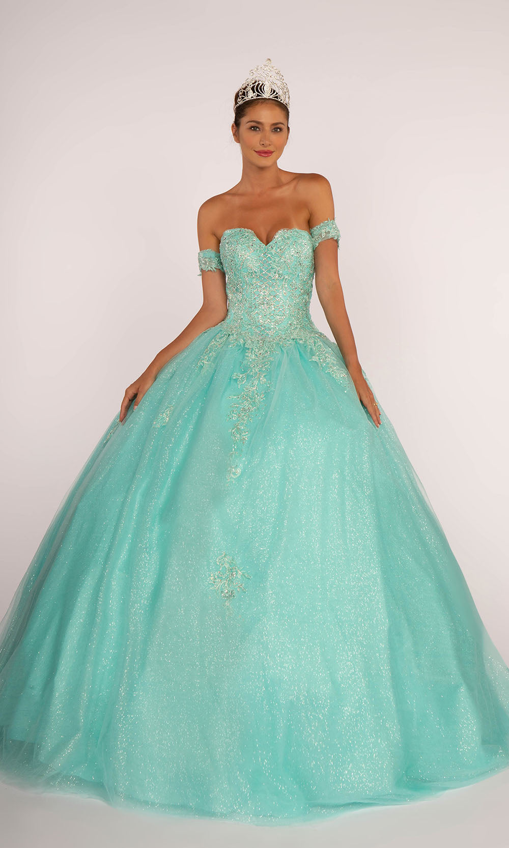 Fashionnob - Elizabeth K GL2604