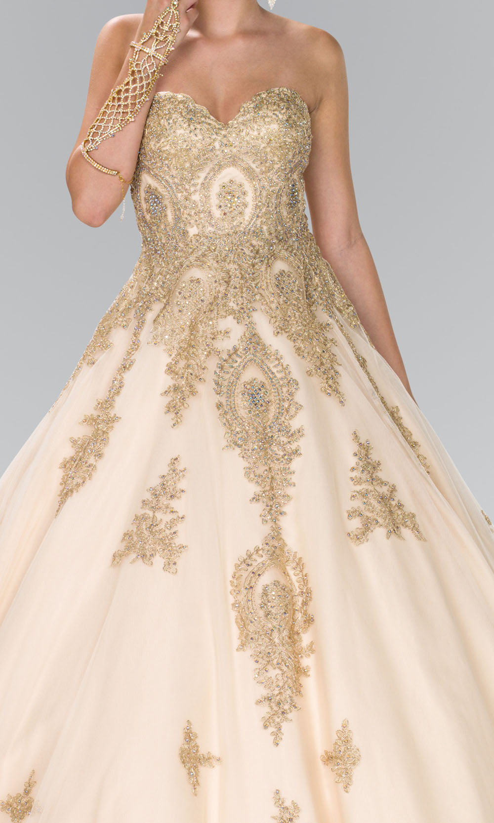 Fashionnob - Elizabeth K GL2379