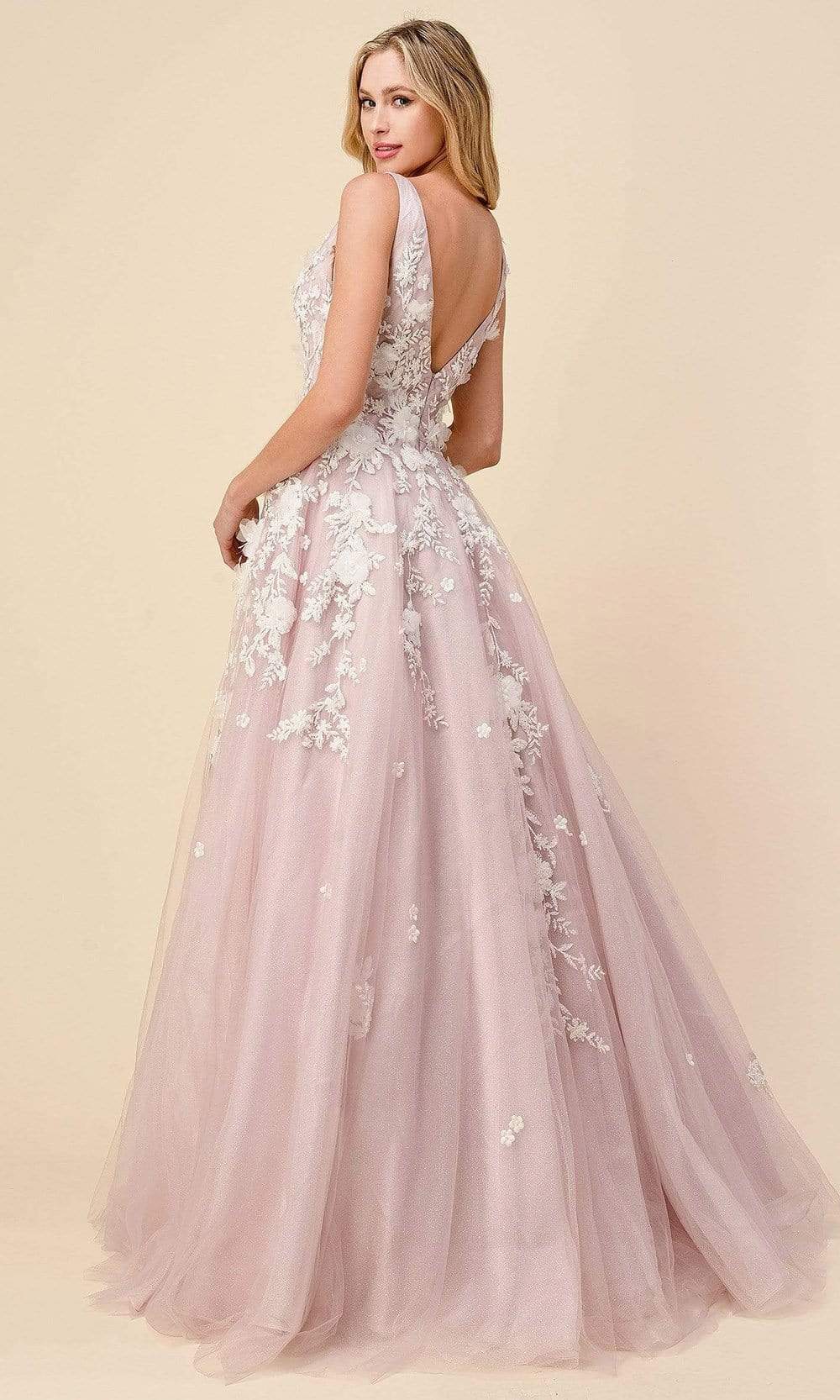 Fashionnob - Andrea and Leo A1028