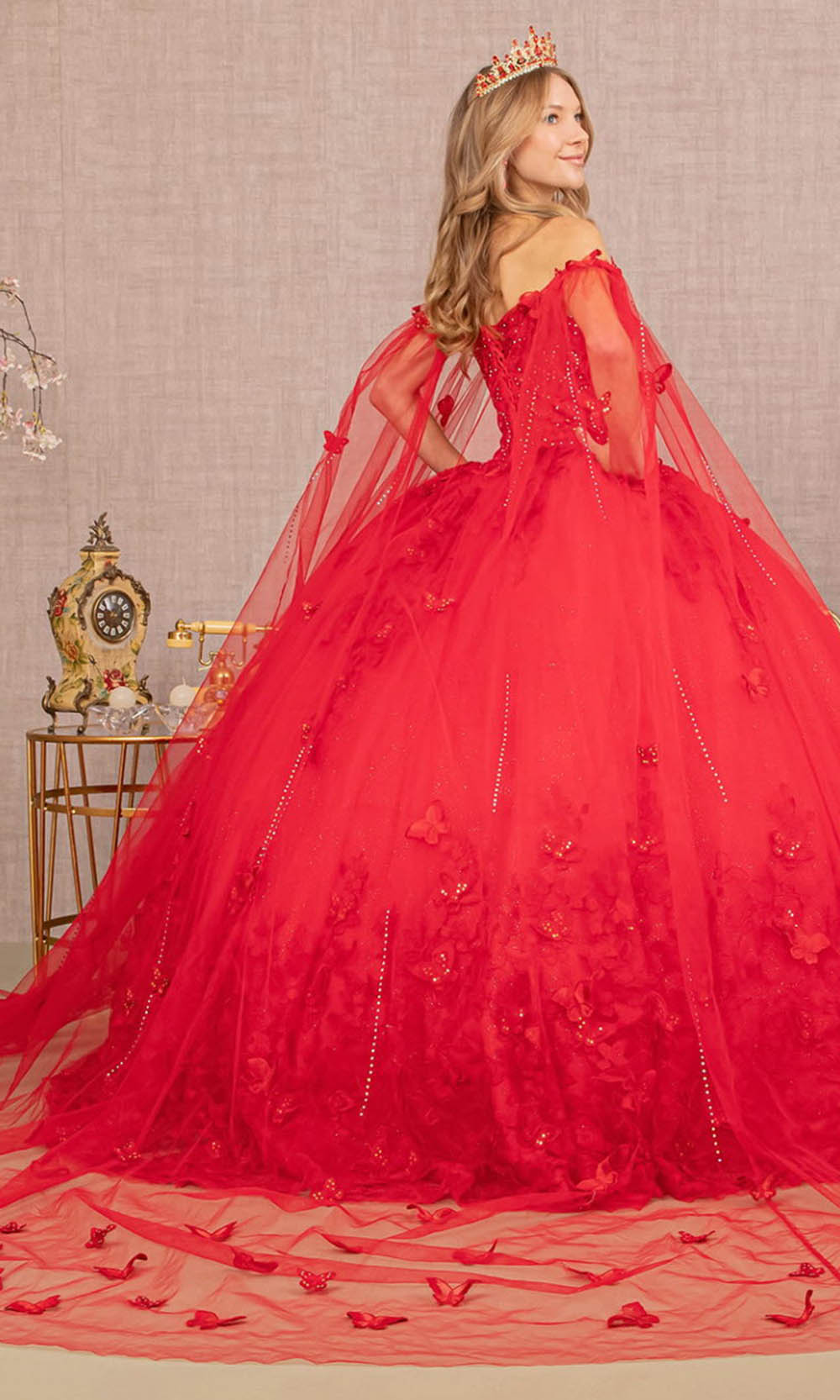 Fashionnob - Elizabeth K GL3110