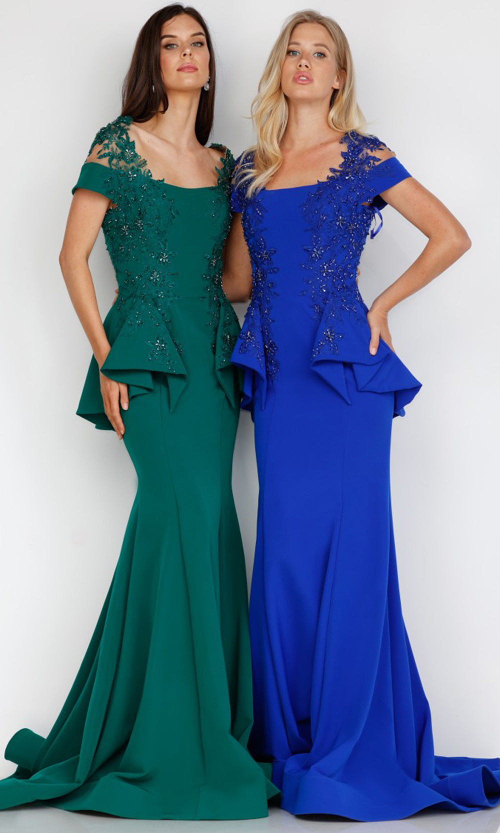 Fashionnob - Terani Couture 2111M5262