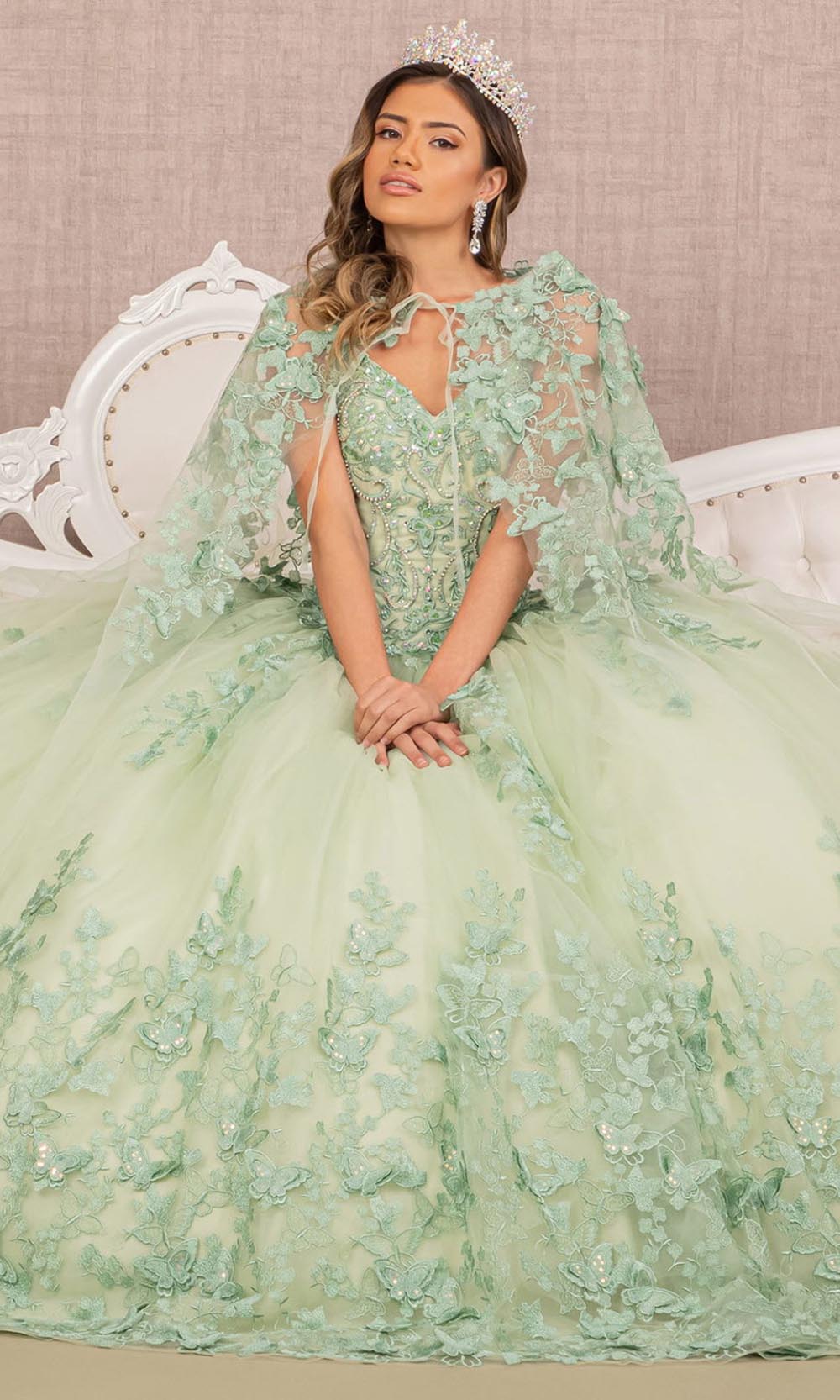 Fashionnob - Elizabeth K GL3104