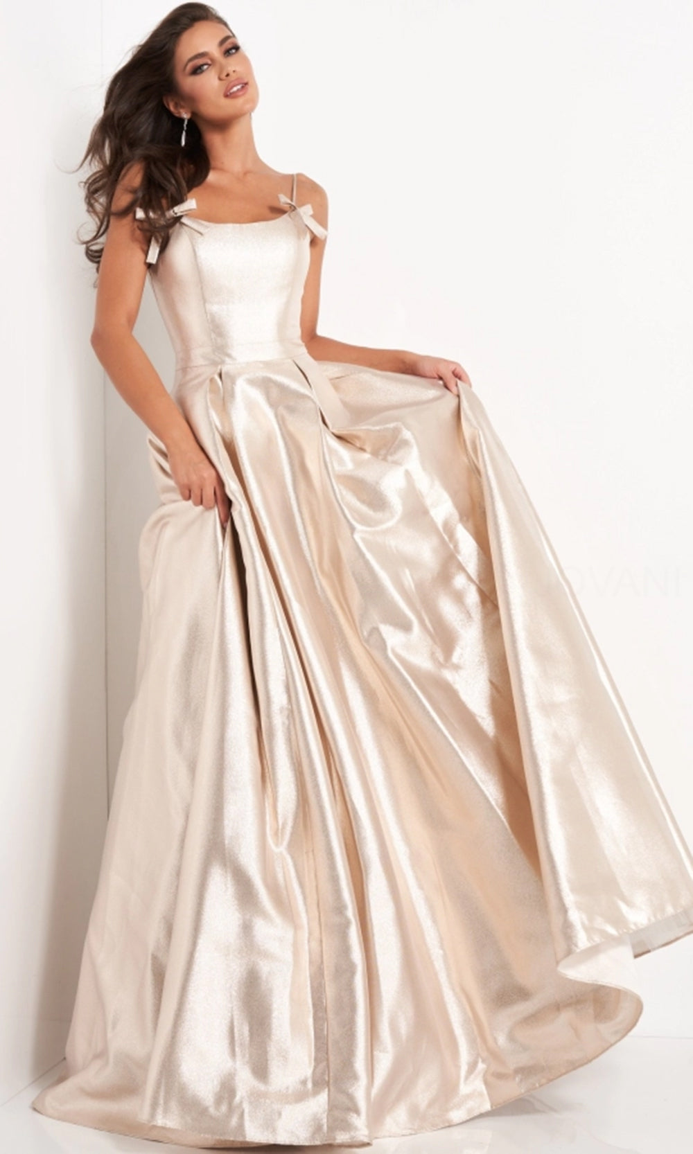 Fashionnob - JVN by Jovani JVN03479