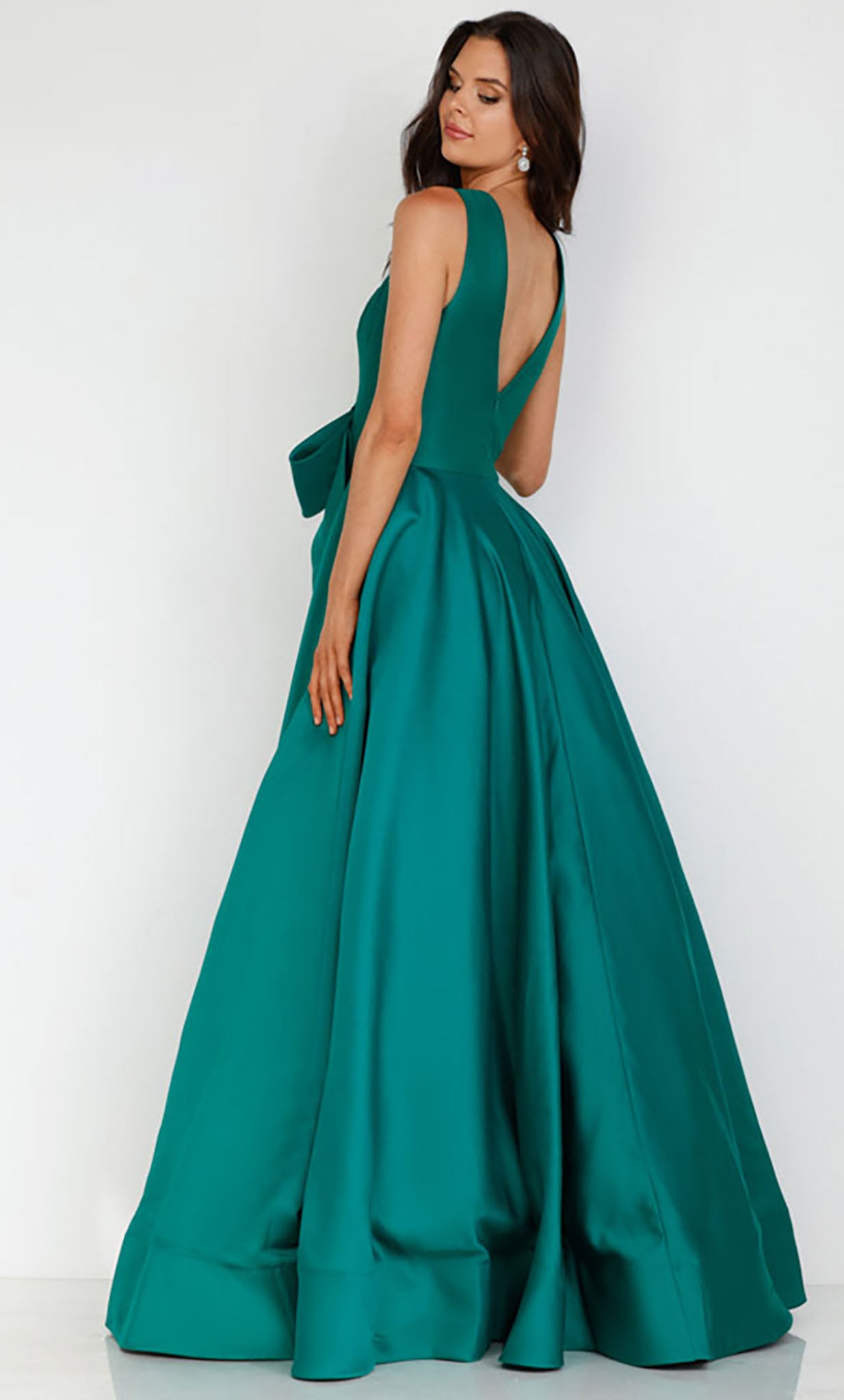 Fashionnob - Terani Couture 231P0006