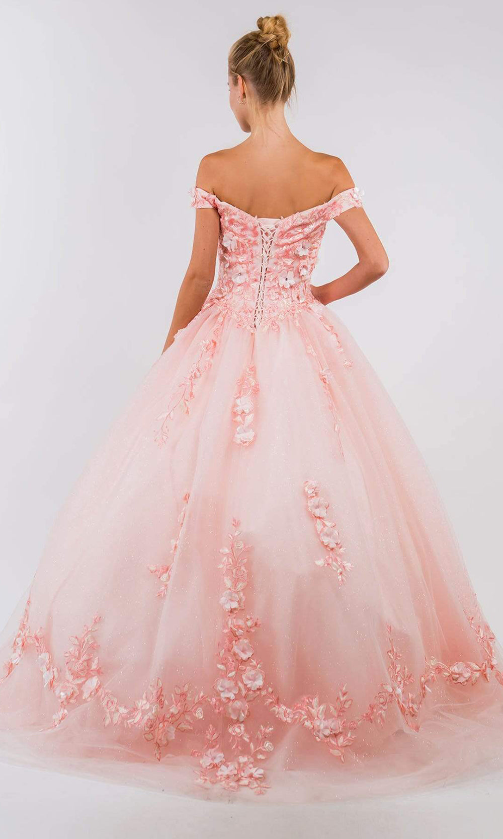 Fashionnob - Elizabeth K GL1958