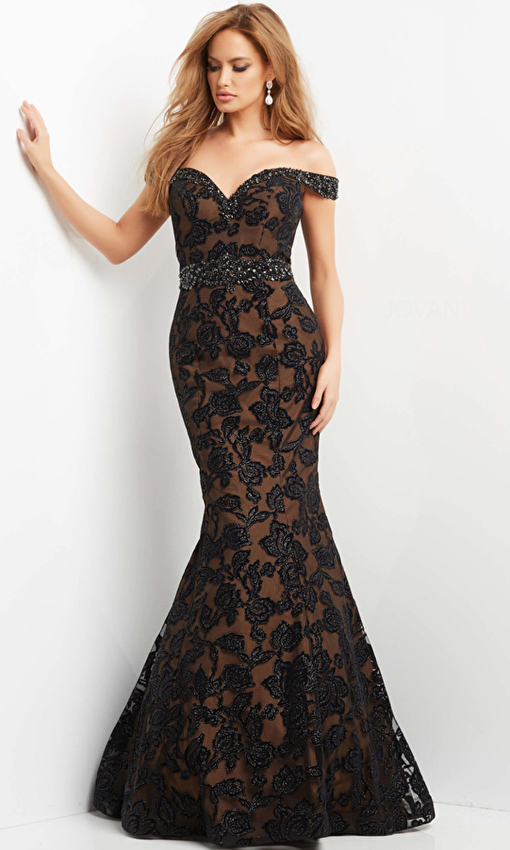 Fashionnob - Jovani 07061