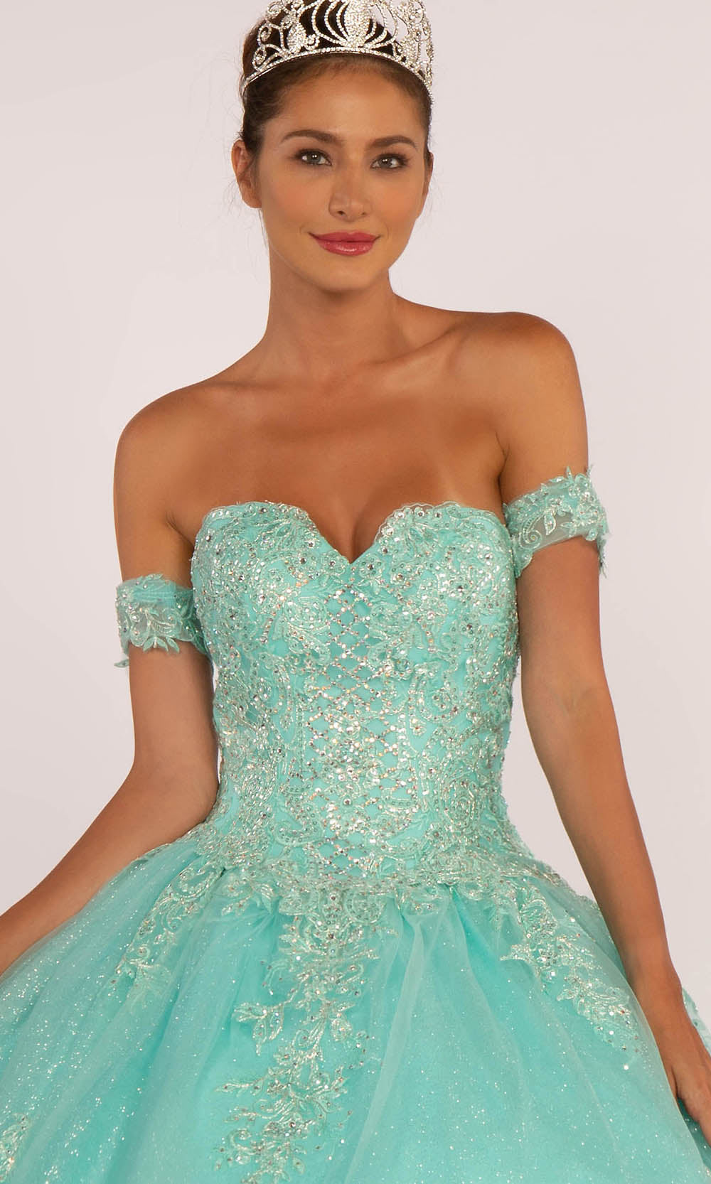 Fashionnob - Elizabeth K GL2604