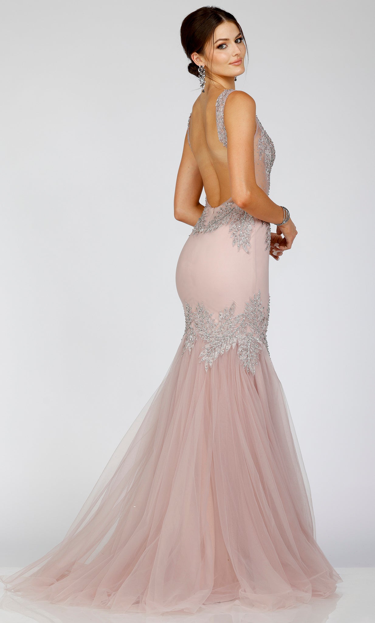 Fashionnob - Terani Couture 231P0189