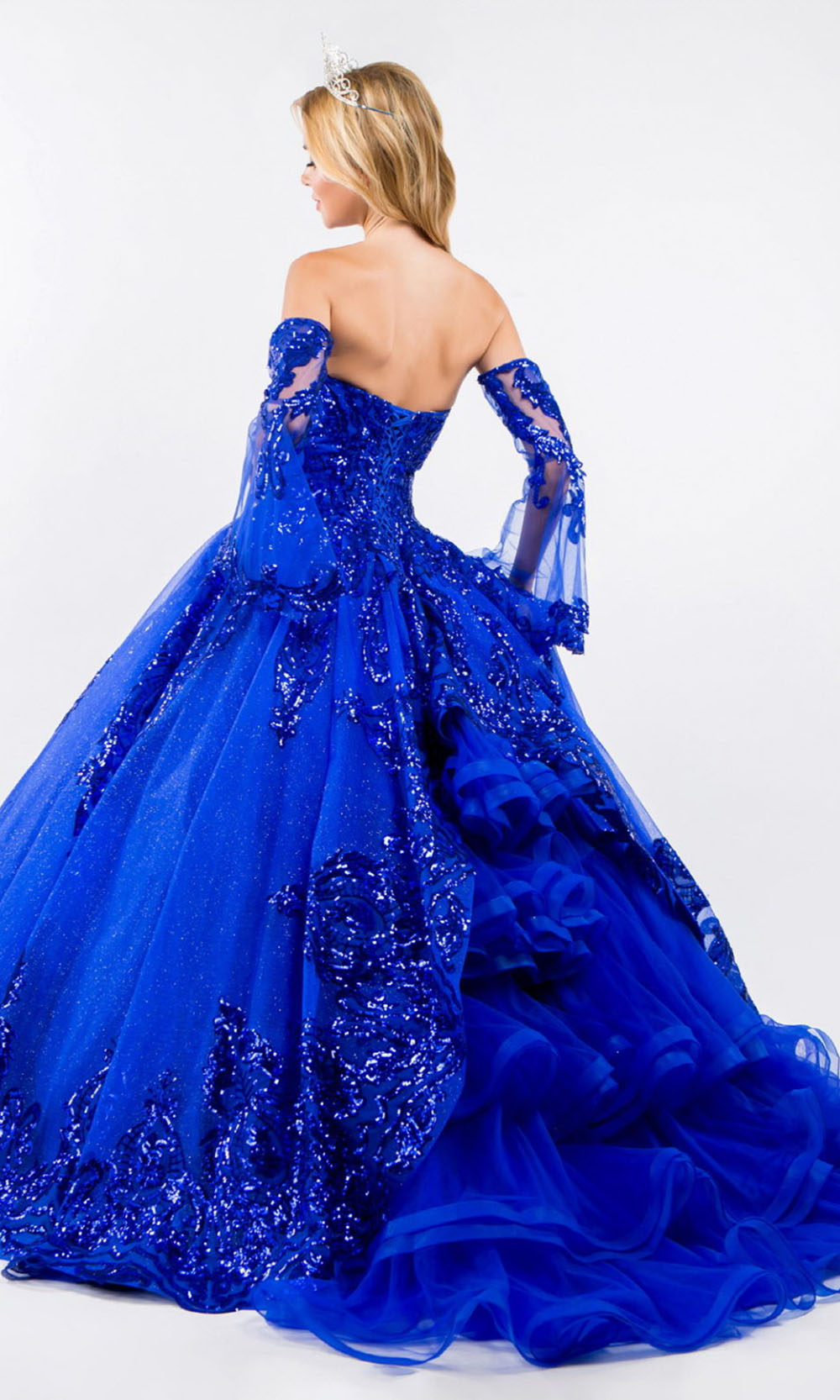 Fashionnob - Elizabeth K GL1914