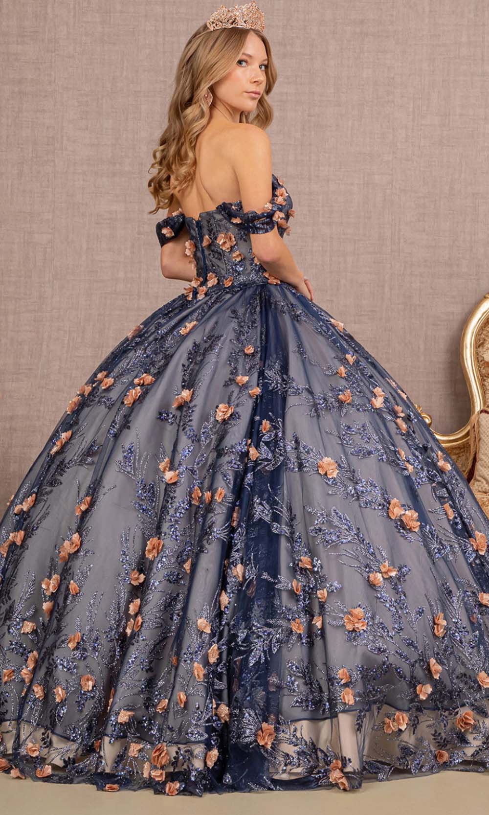 Fashionnob - Elizabeth K GL3106