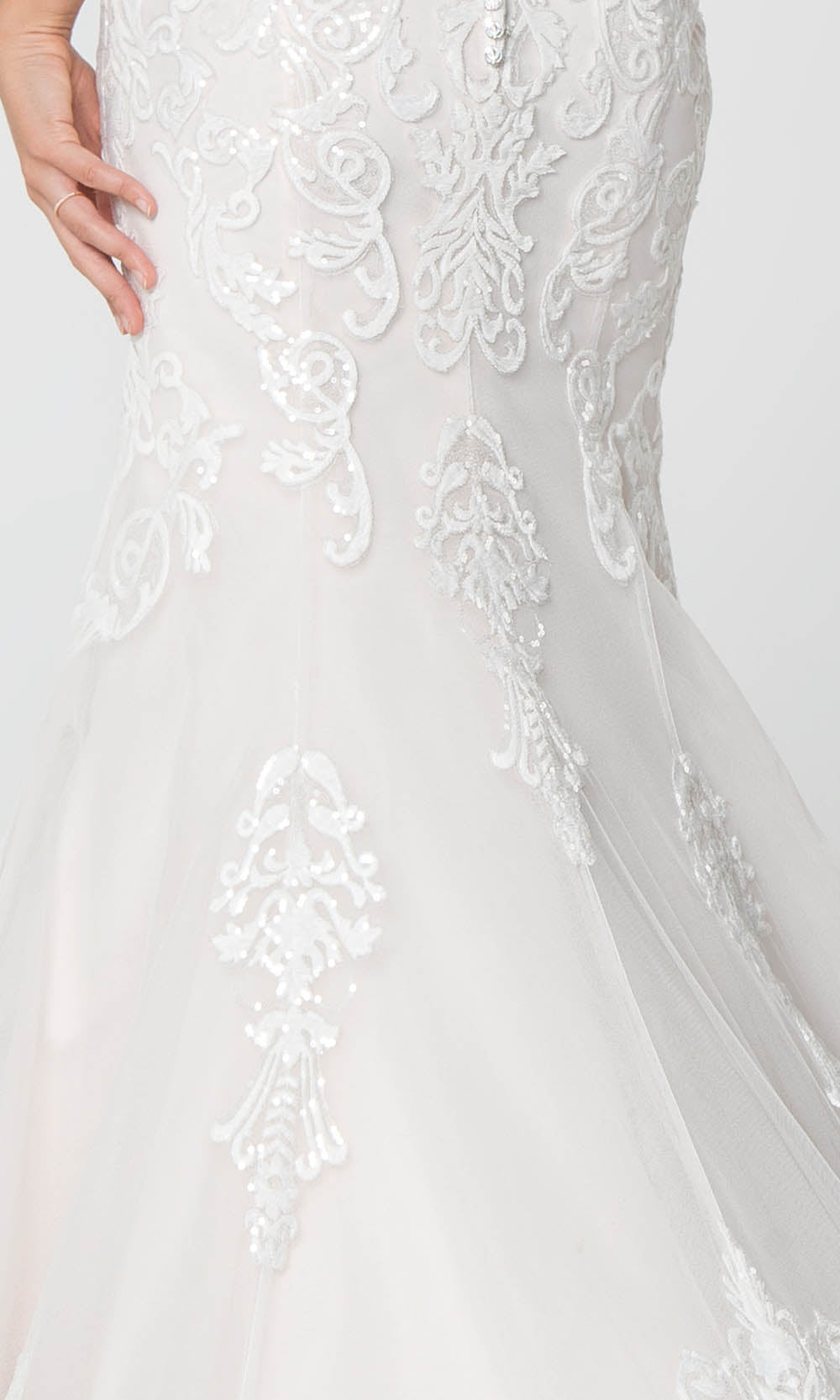 Fashionnob - Elizabeth K GL2818