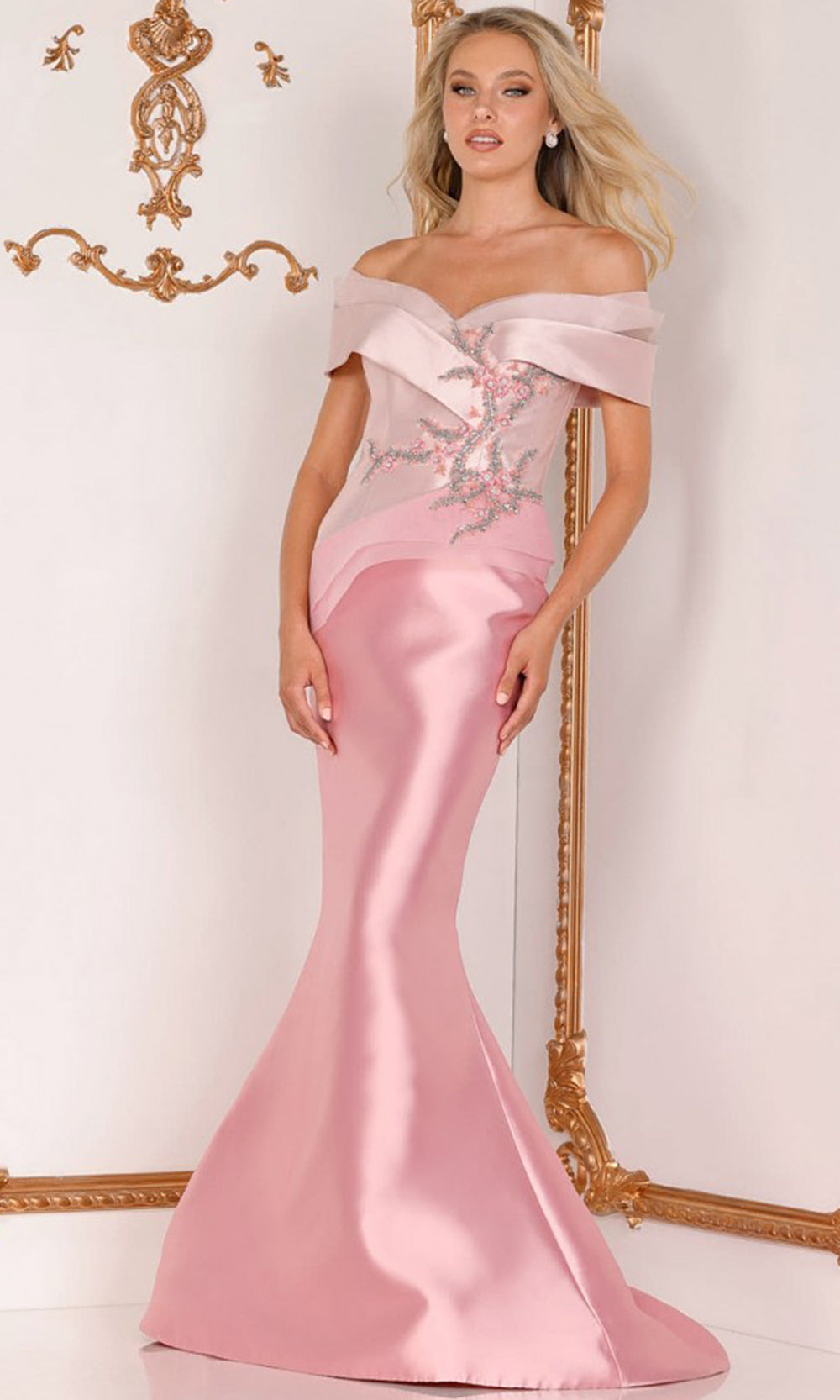 Fashionnob - Terani Couture 2011M2159