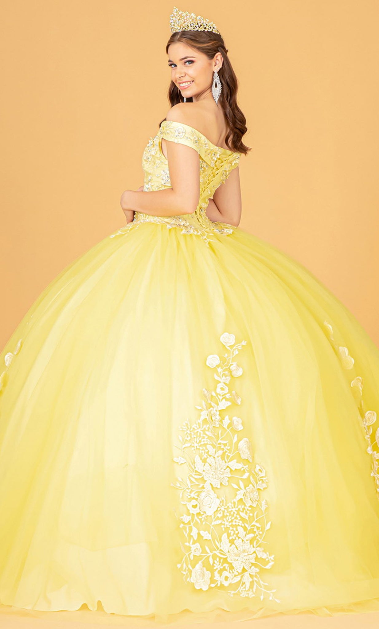 Fashionnob - Elizabeth K GL2802