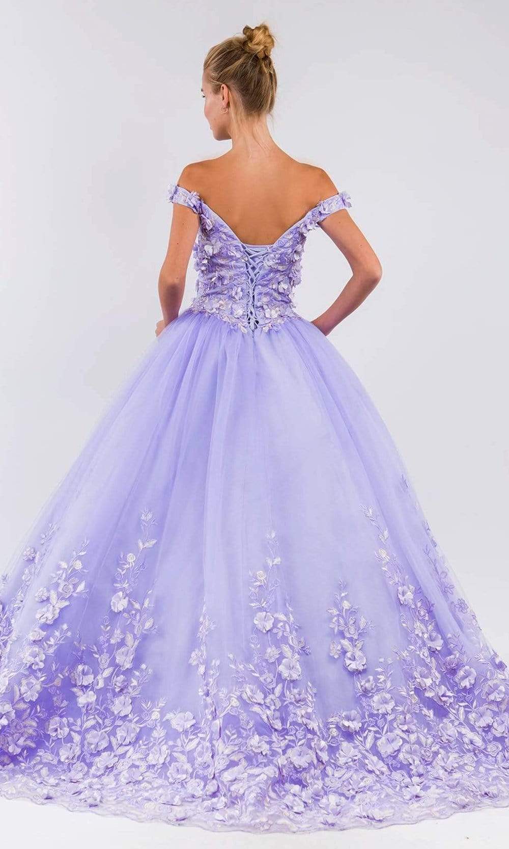 Fashionnob - Elizabeth K GL1960