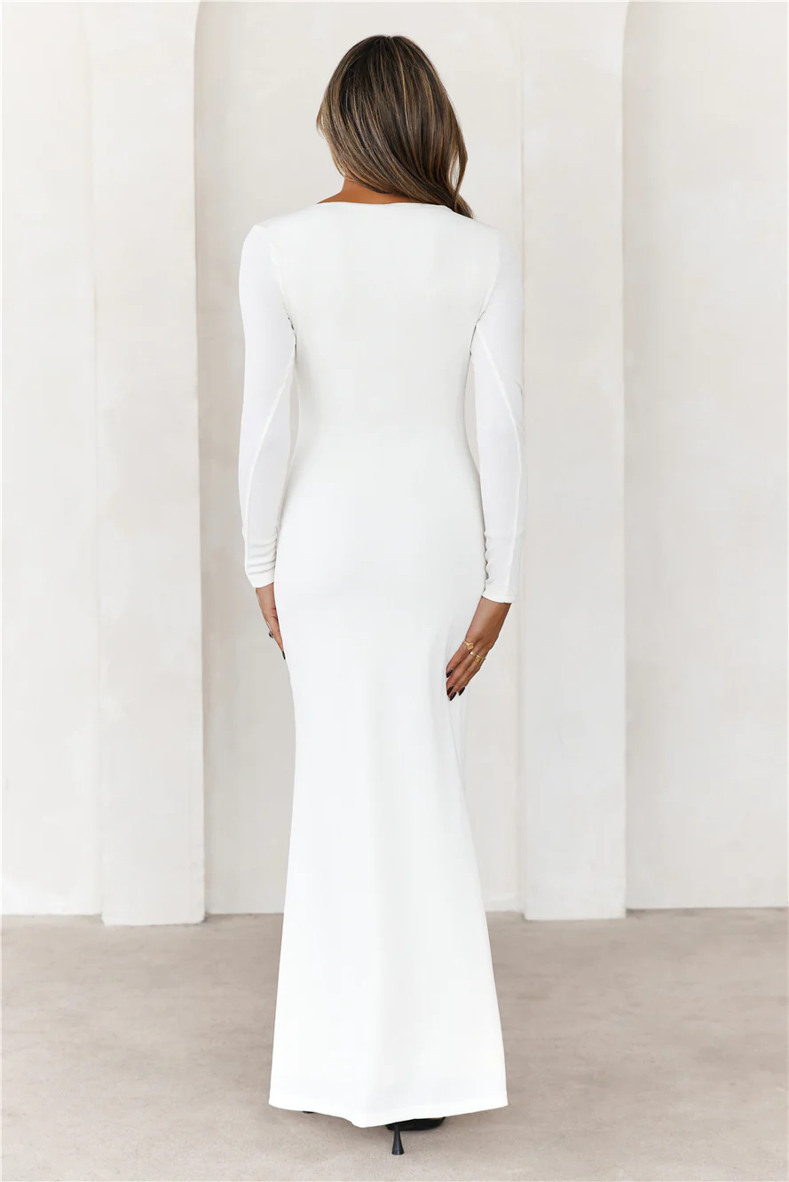 HELLO MOLLY Your Style Guide Long Sleeve Maxi Dress White