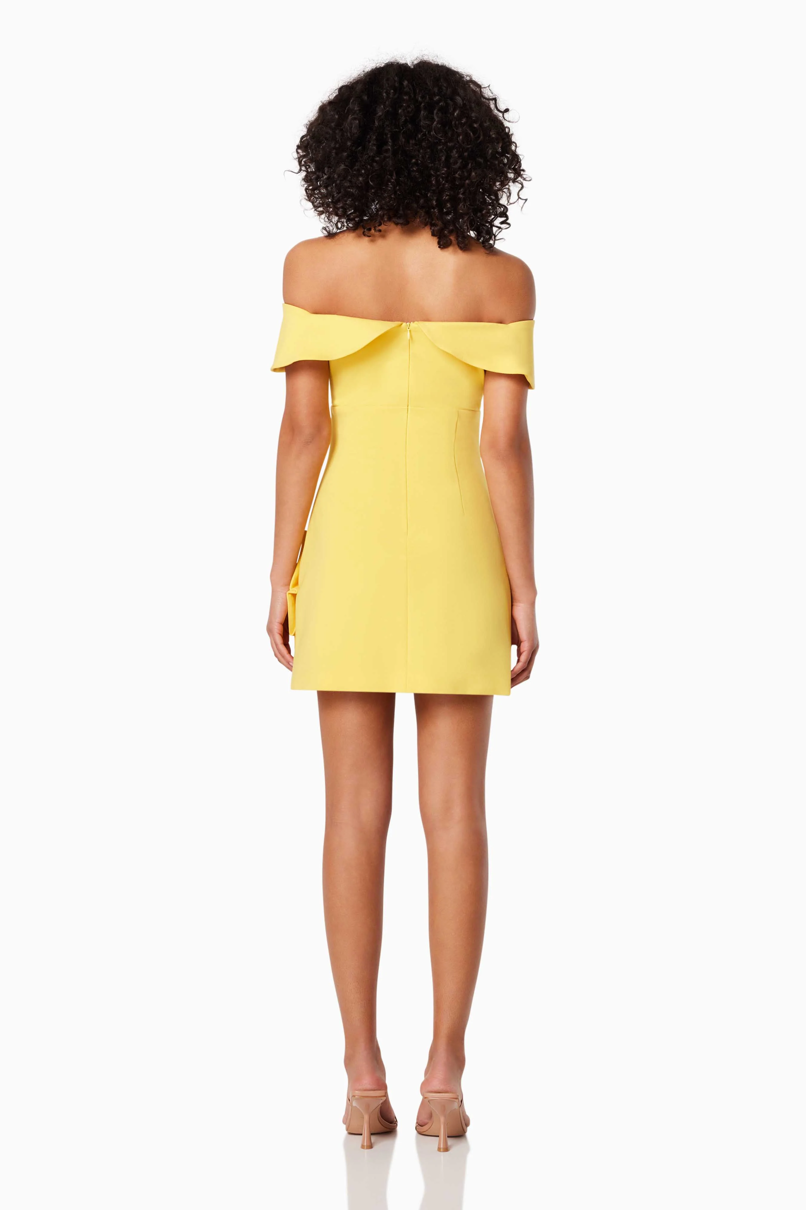 Cadence Off The Shoulder Mini Dress In Yellow