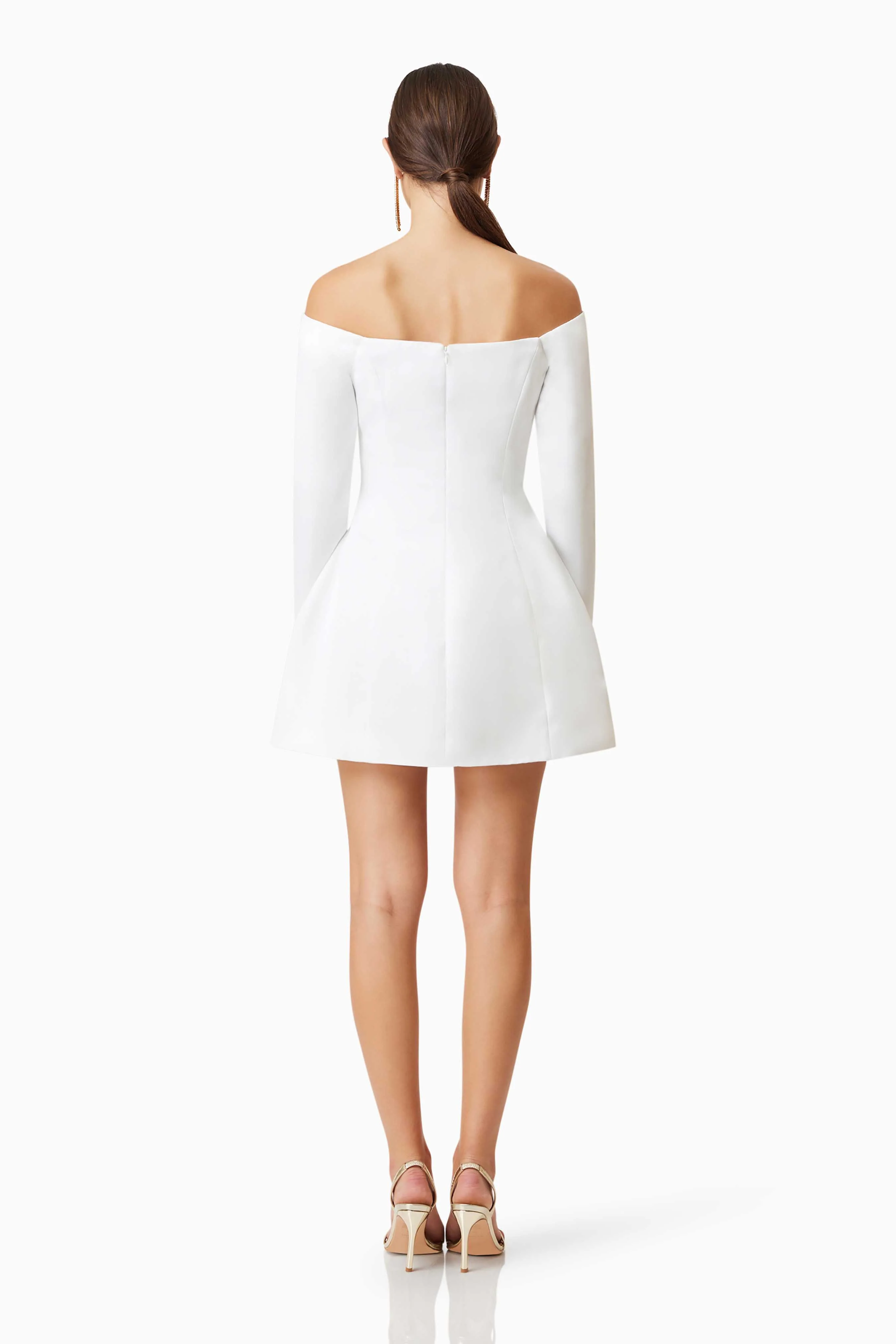 Vida Off The Shoulder Day Mini Dress In White