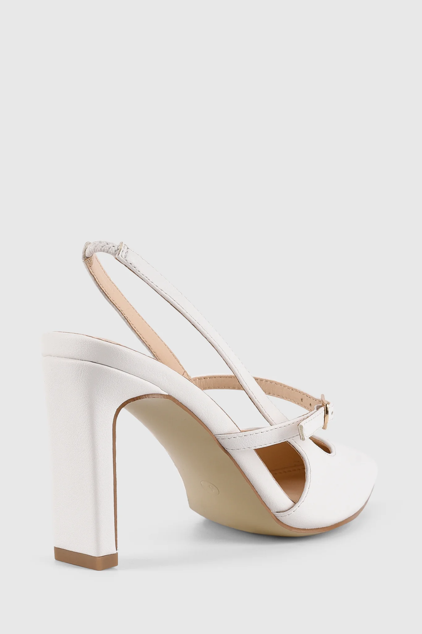 VERALi Kimchi Slingback Block Heels White