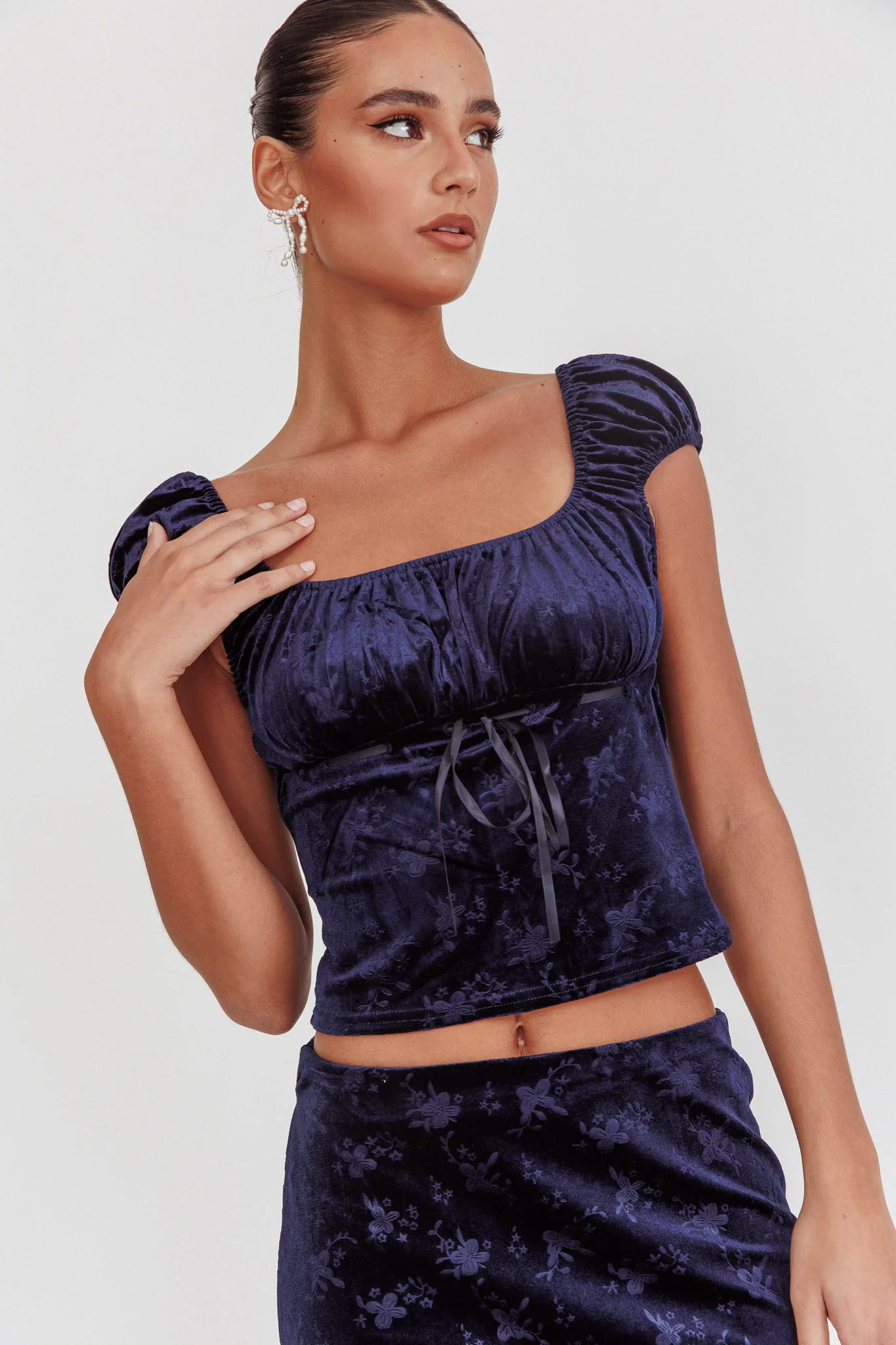 Good Luck Ribbon Trim Velvet Top Navy