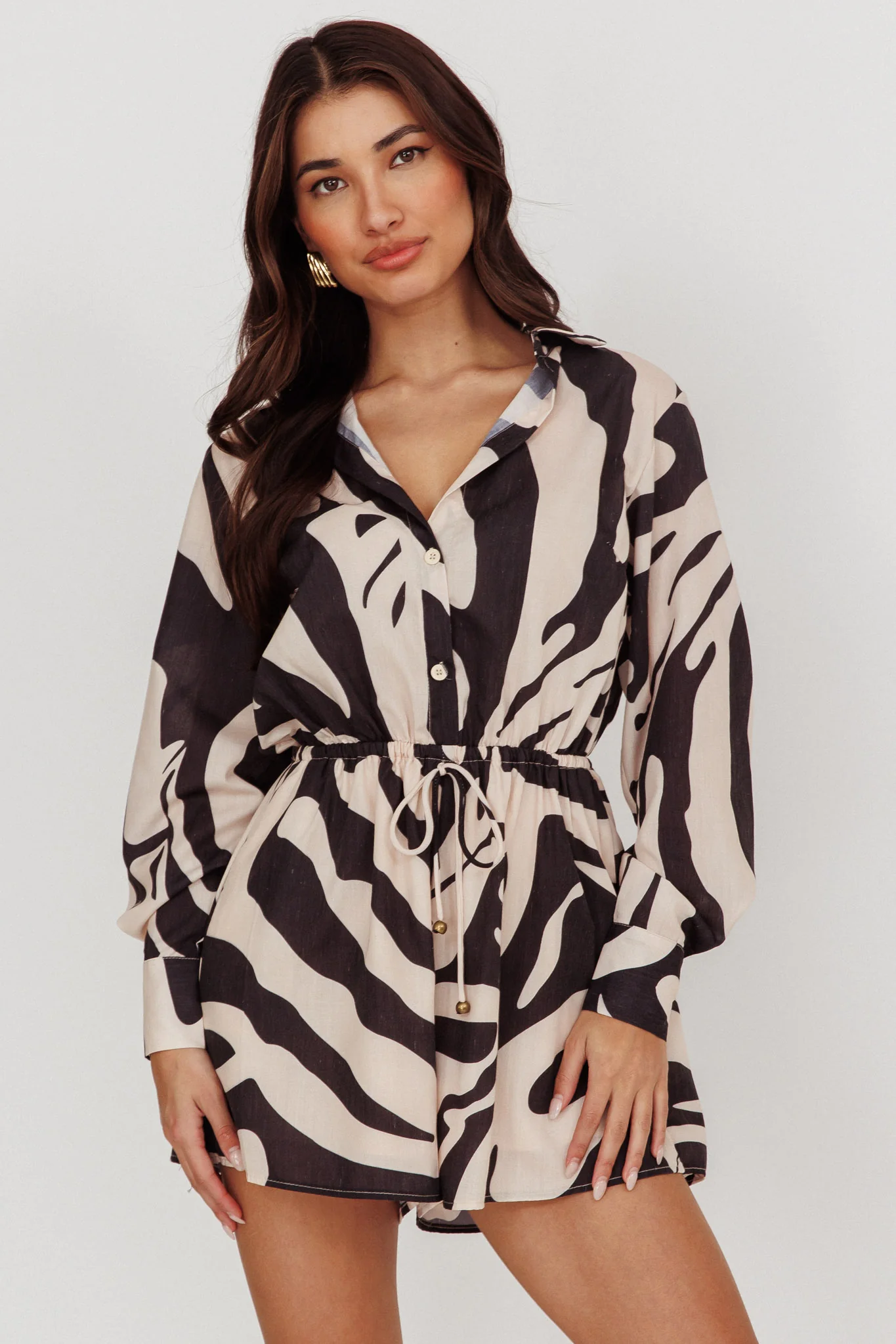 Tiki Long Sleeve Romper Print Beige