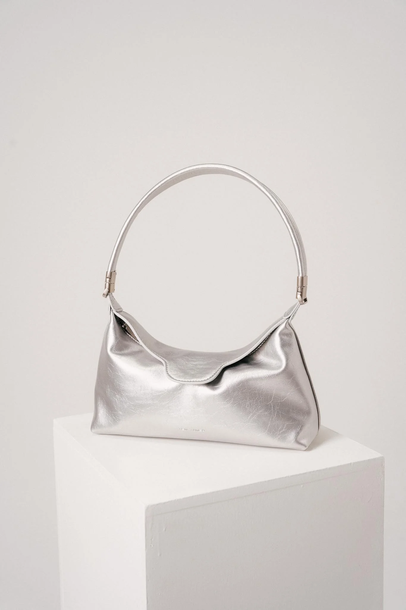 TEN TONES Aurelia Hobo Bag Silver