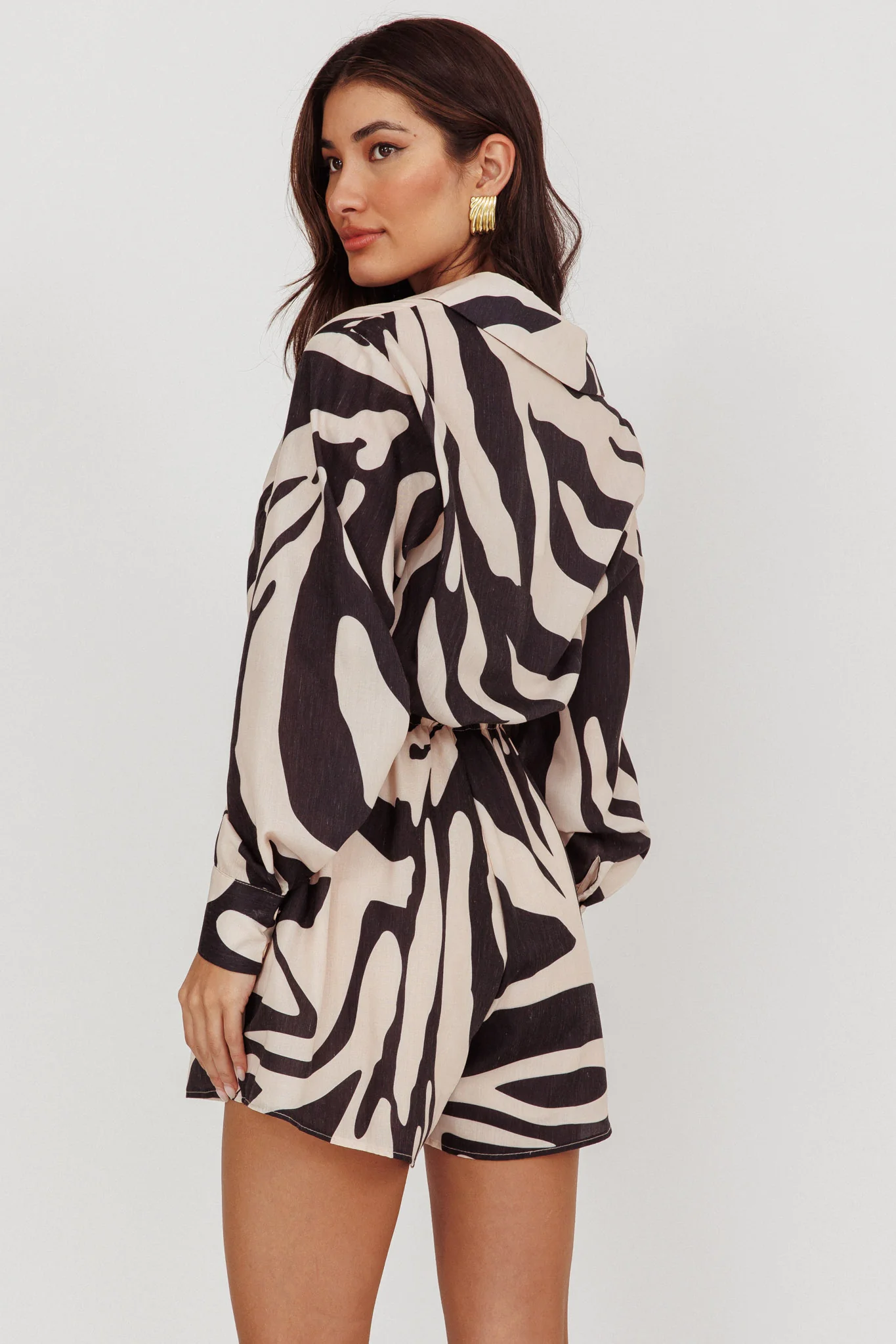 Tiki Long Sleeve Romper Print Beige