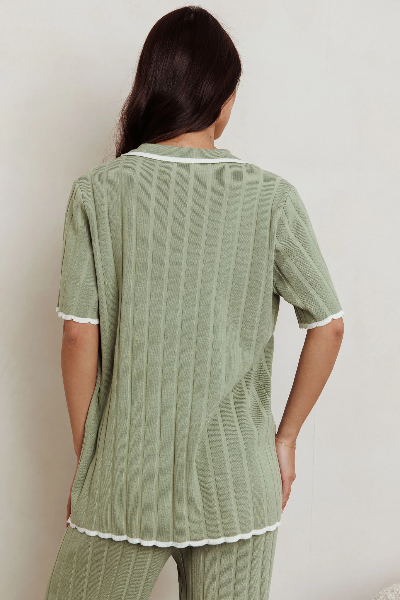 Liloh Ribbed Buttoned Shirt Sage