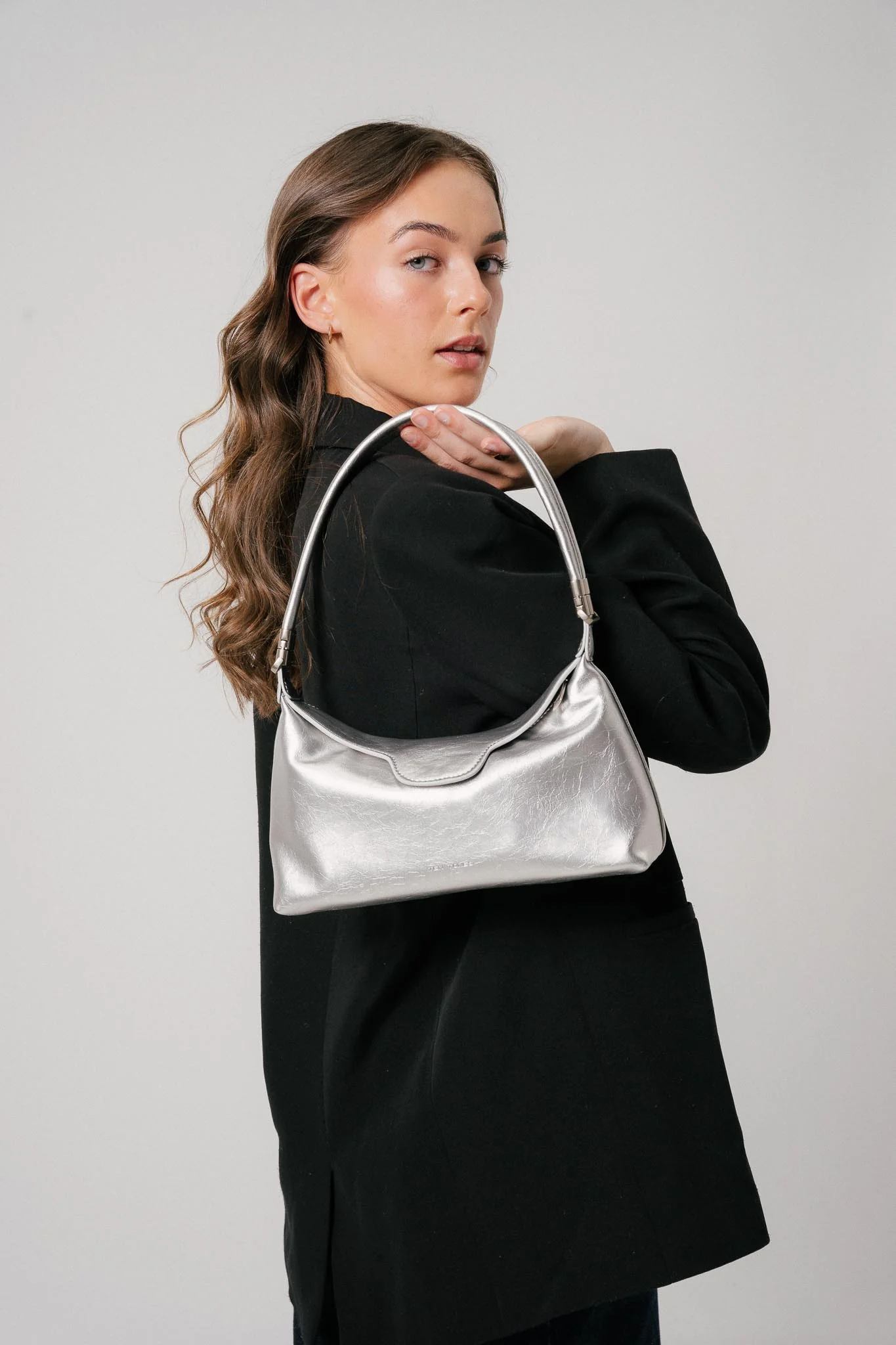 TEN TONES Aurelia Hobo Bag Silver