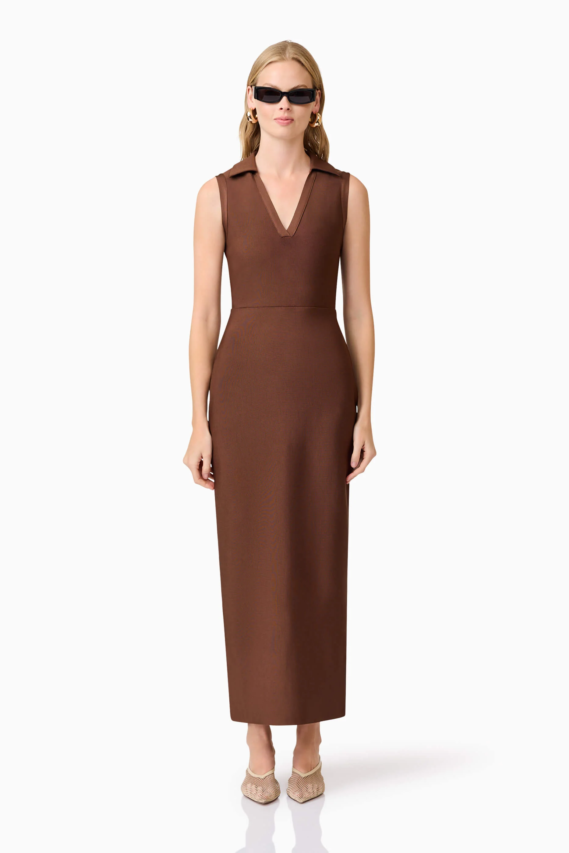 CURAAE Khloe Crepe Knit Midi Dress in Brown