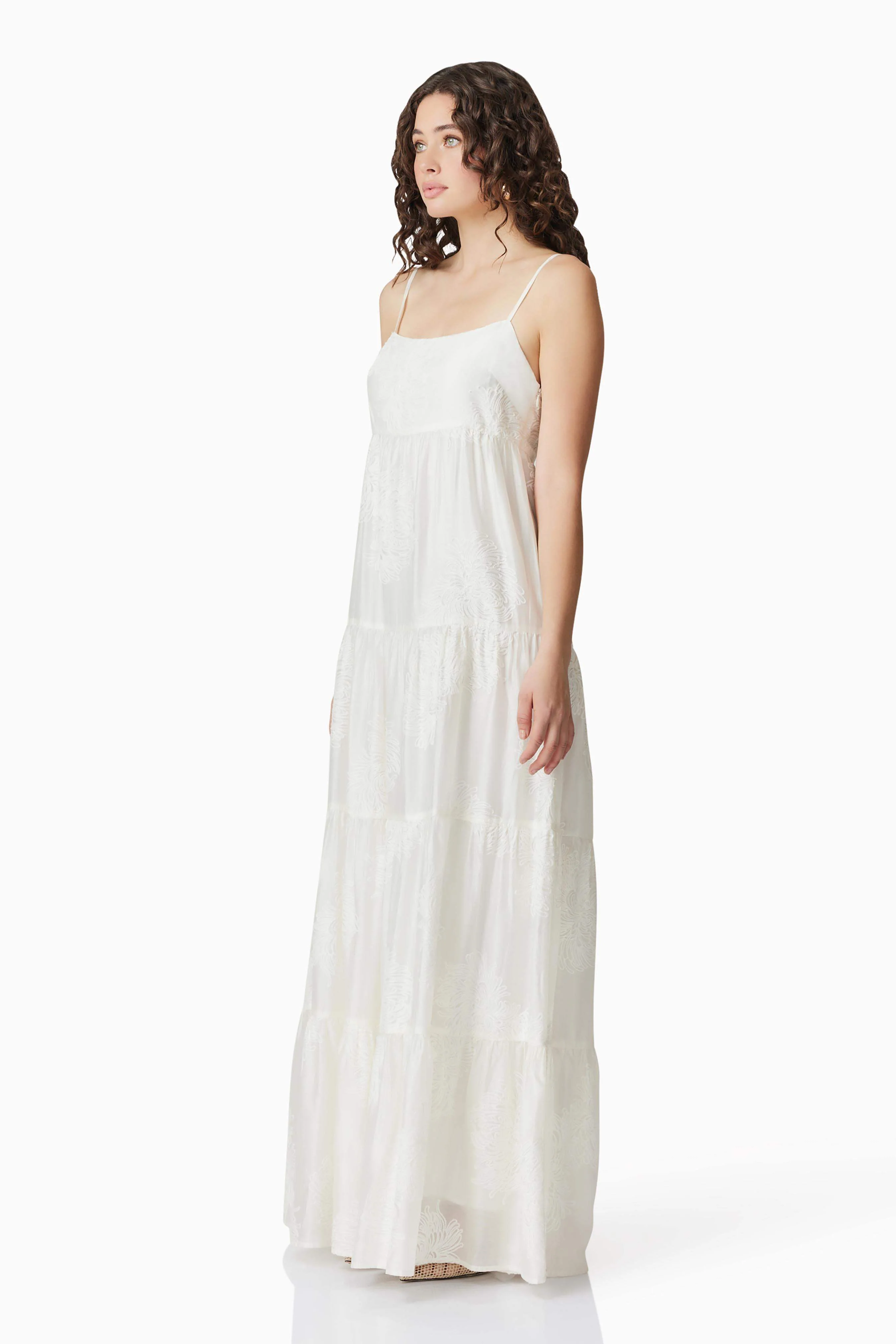 CURAAE Grace Maxi Dress in White
