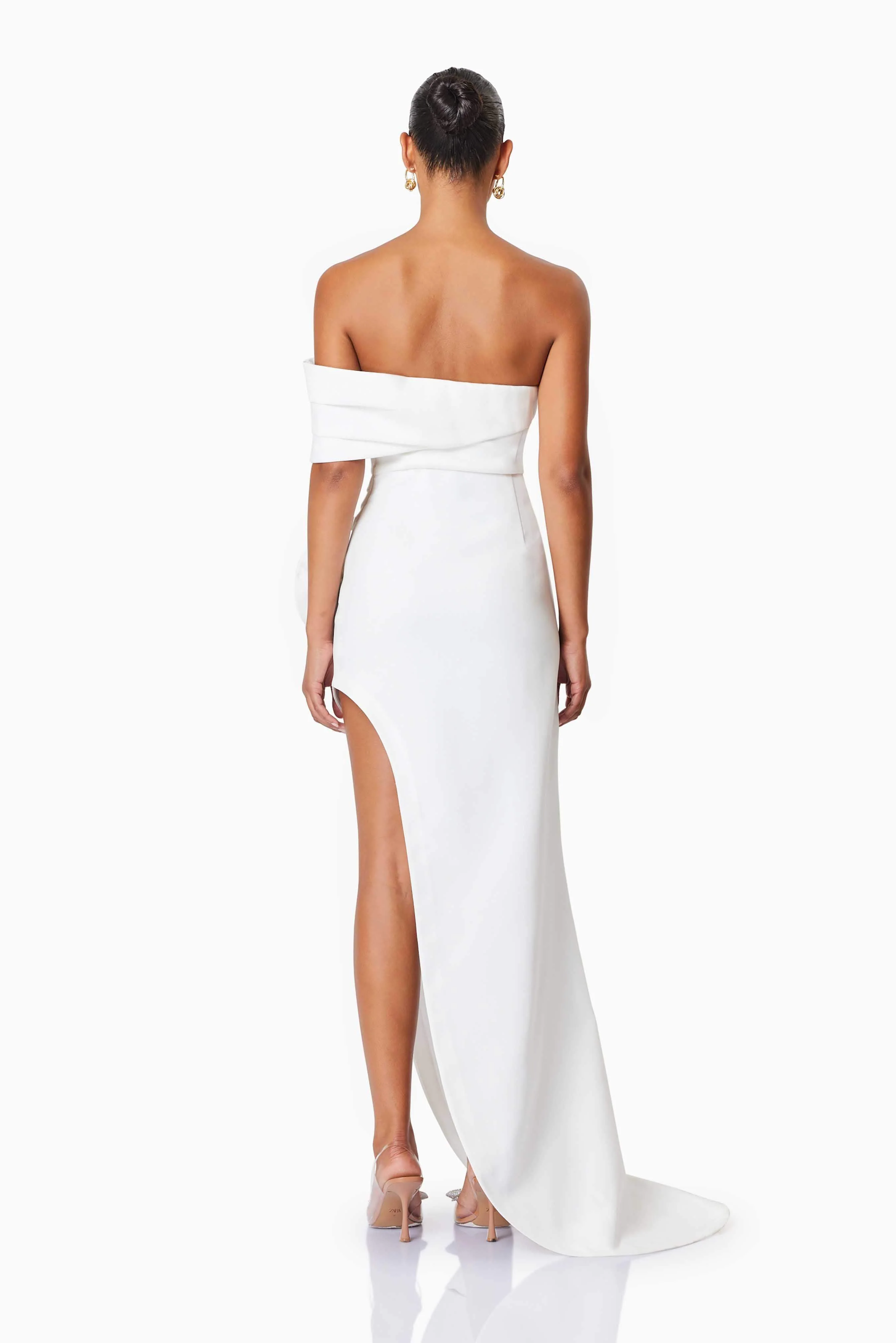 Bethany Off The Shoulder Maxi Gown In White