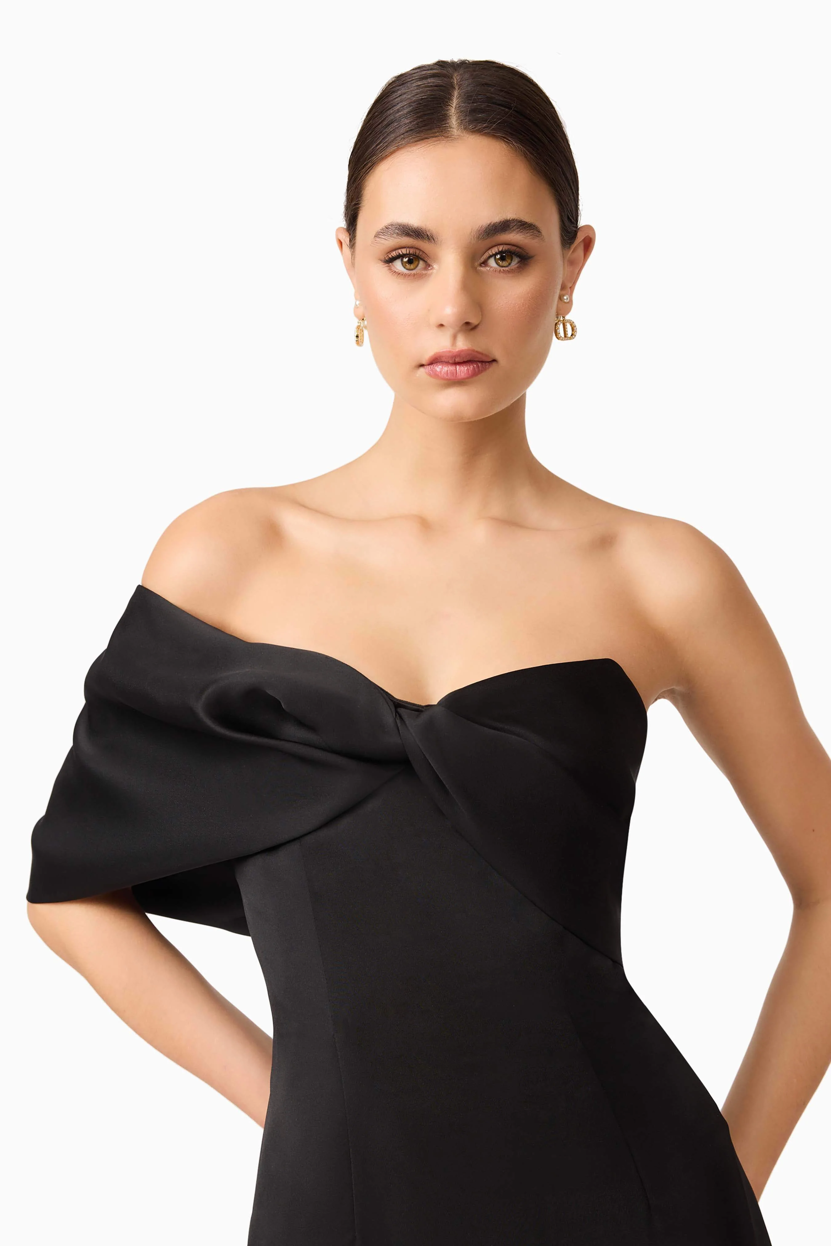Dandelione Strapless Gown in Black