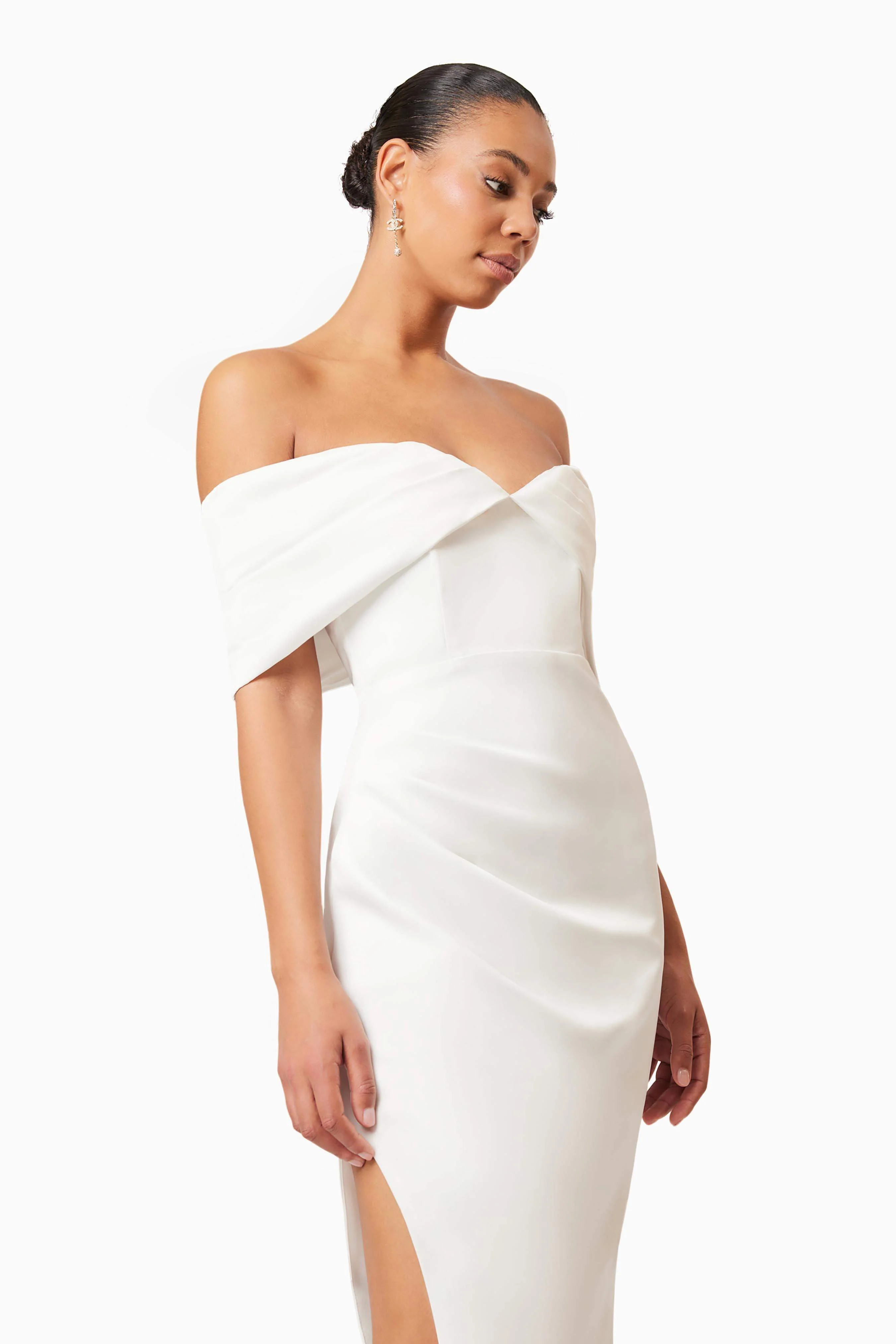 Rose Off The Shoulder Midi Dress In White