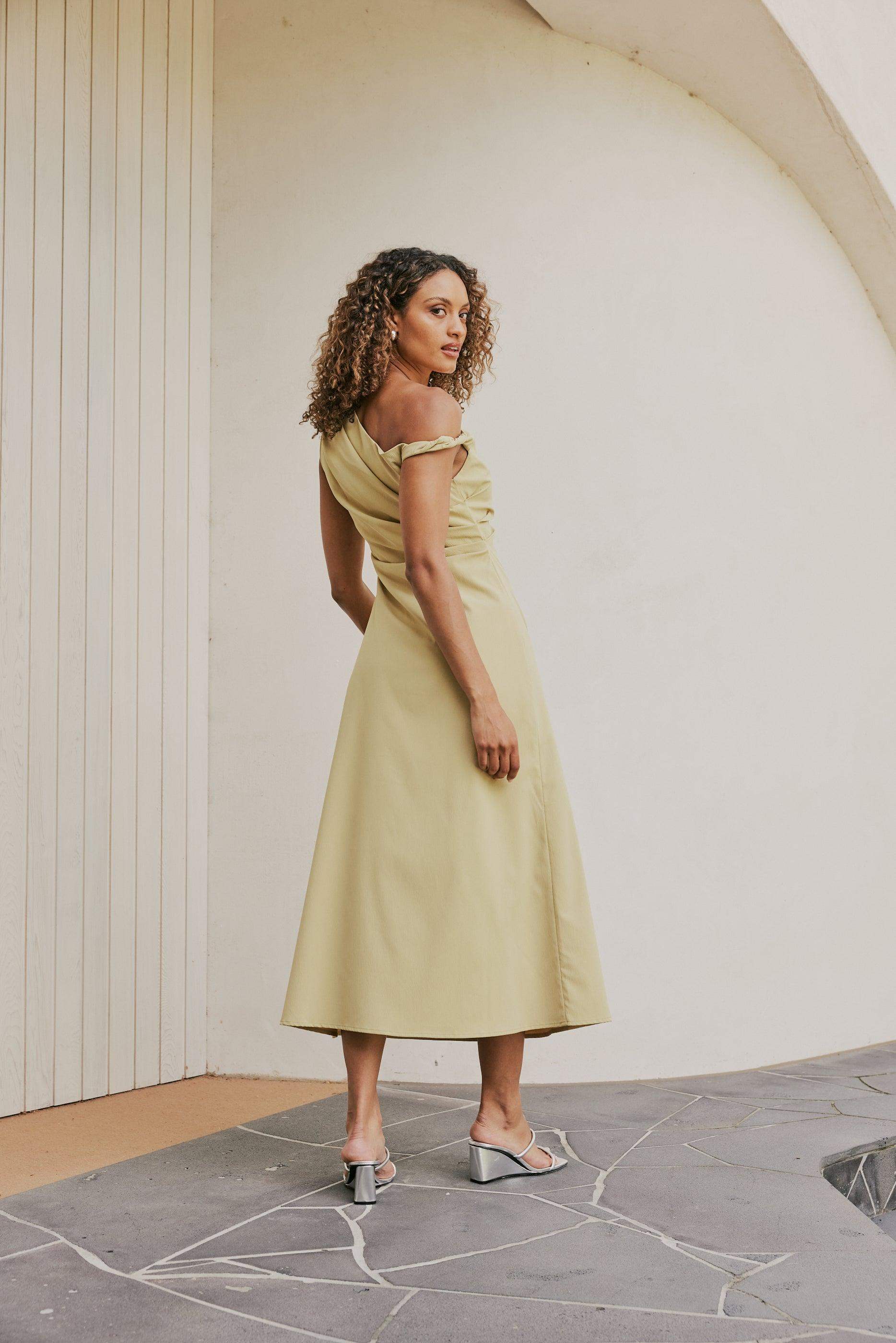 CURAAE Elenor Asymmetrical Summer Midi Dress In Olive