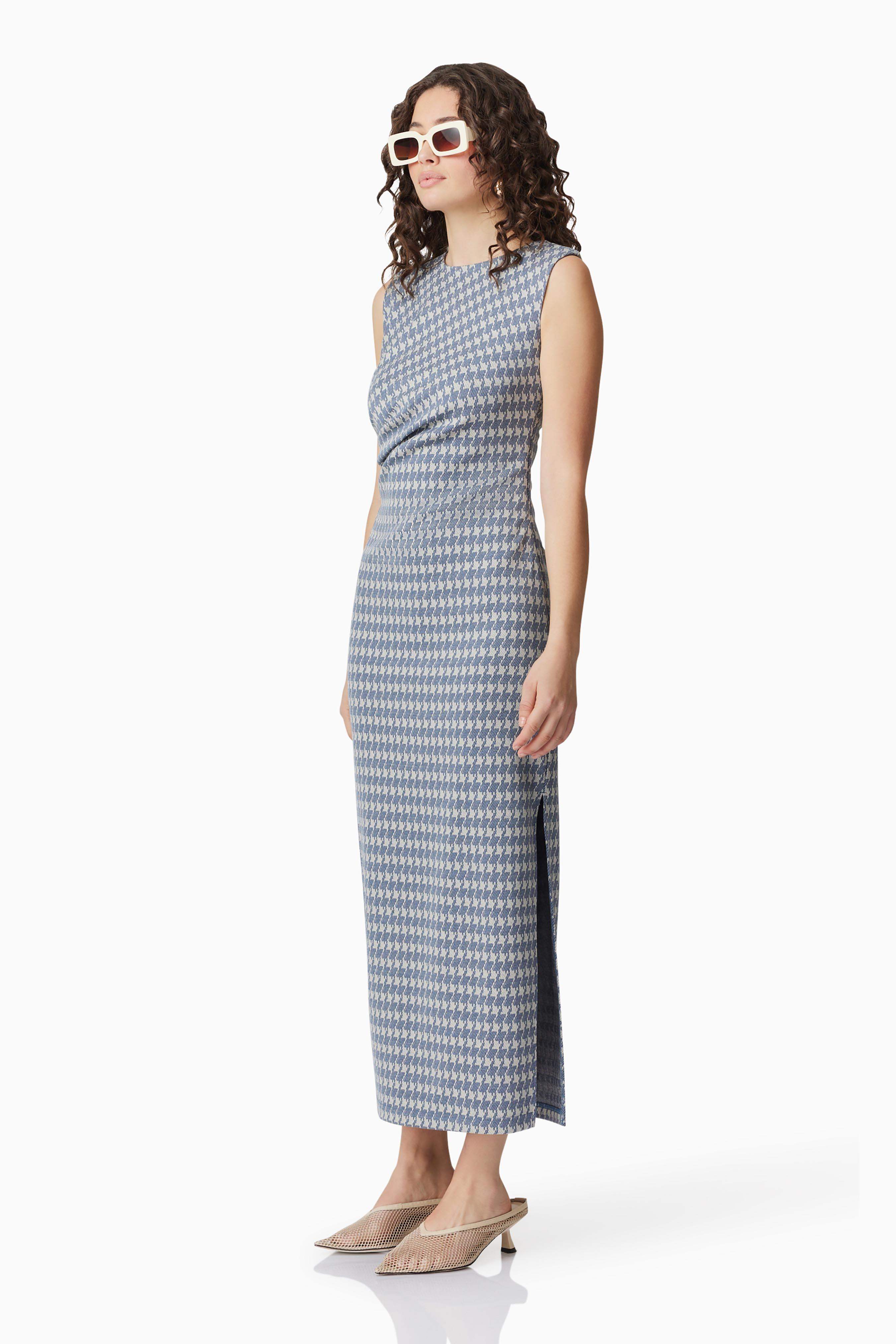 CURAAE Diana Midi Dress In Blue & White