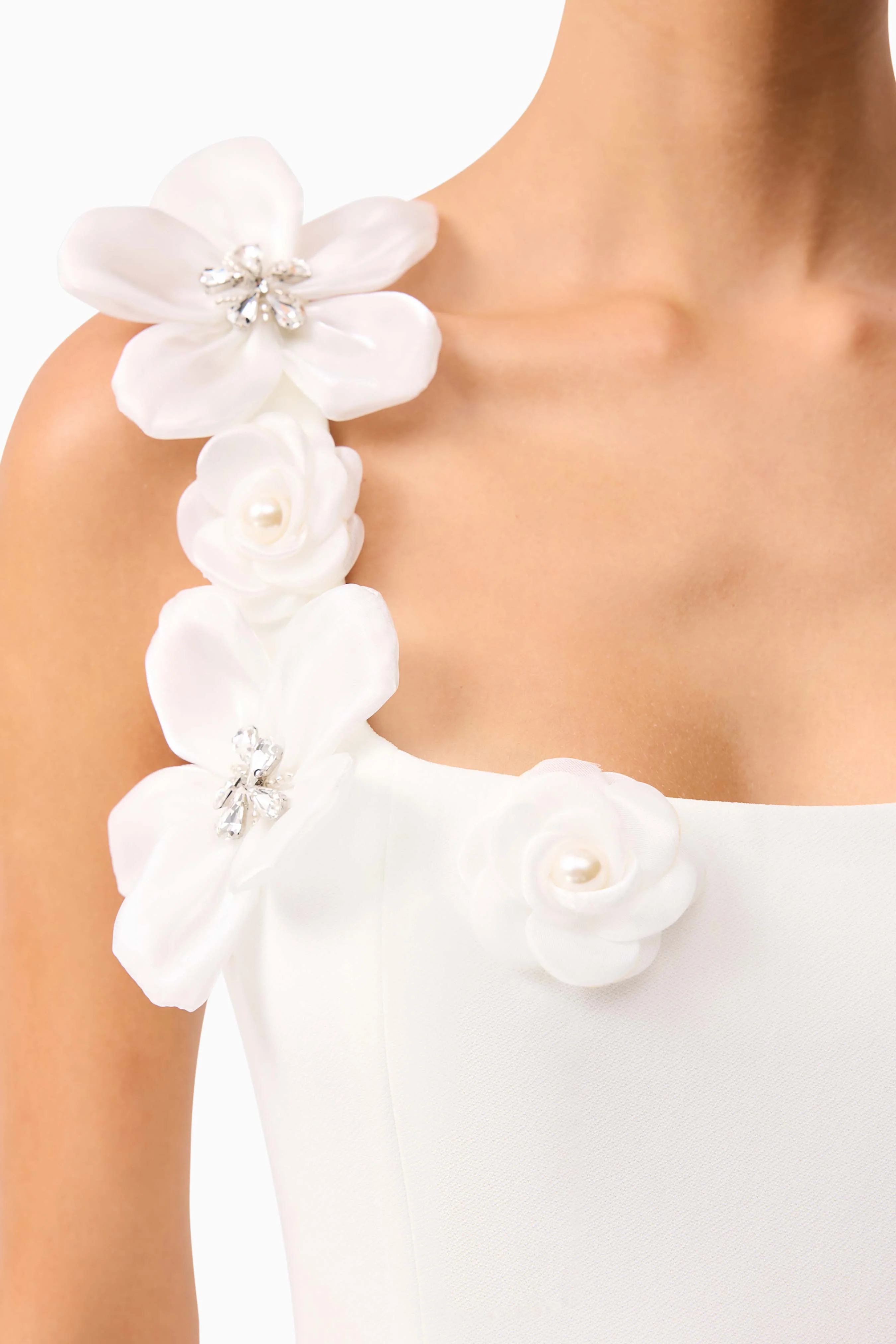 Chantelle 3D Midi Dress in White