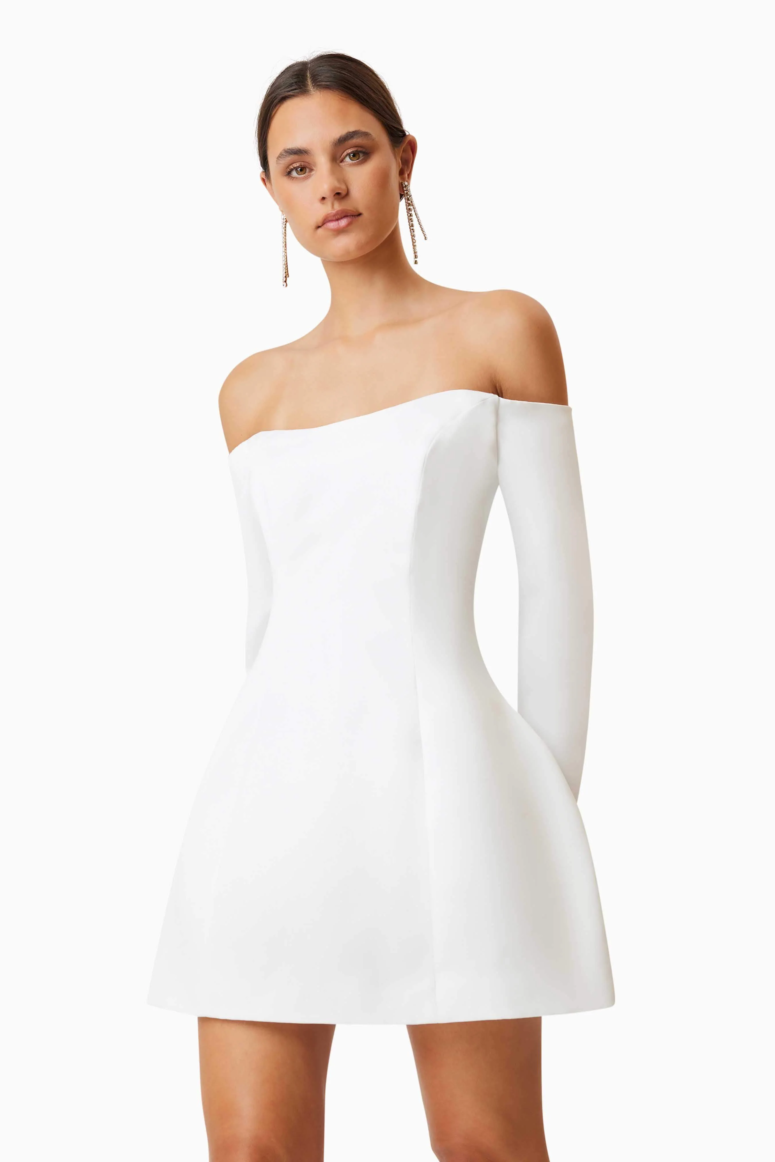 Vida Off The Shoulder Day Mini Dress In White