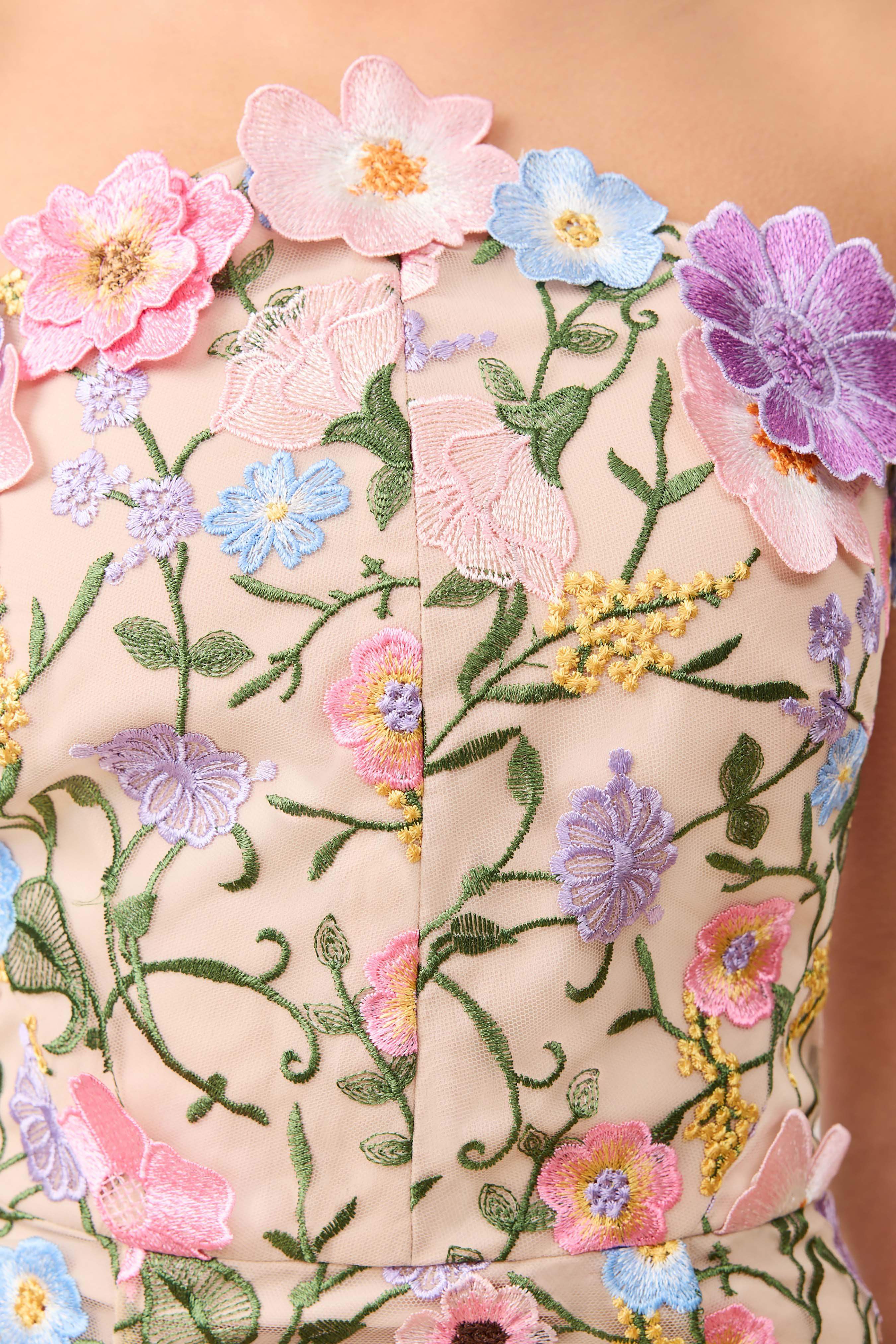 Nydia 3D Floral Gown