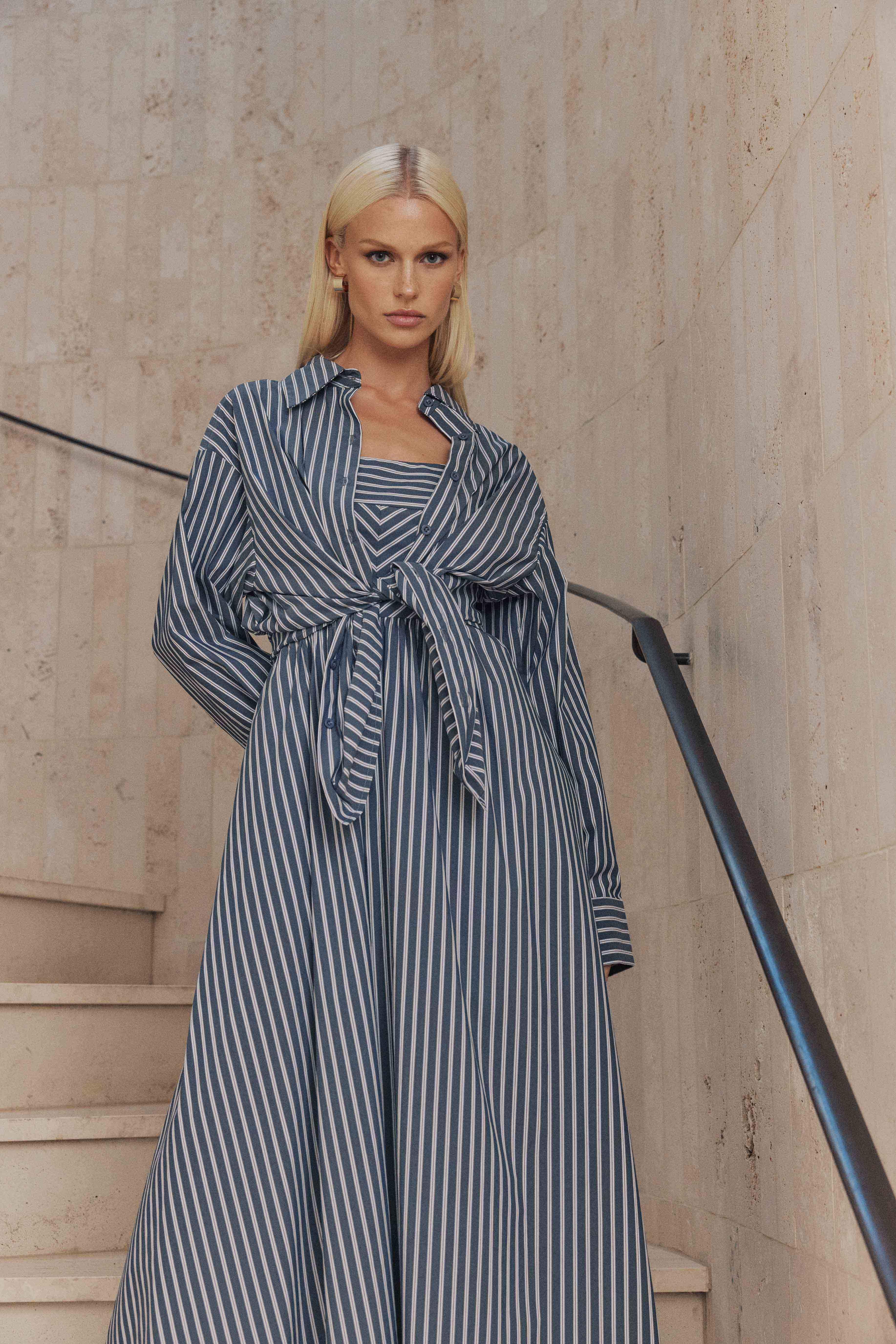 CURAAE Perry Oversized Button up Shirt in Navy Stripe