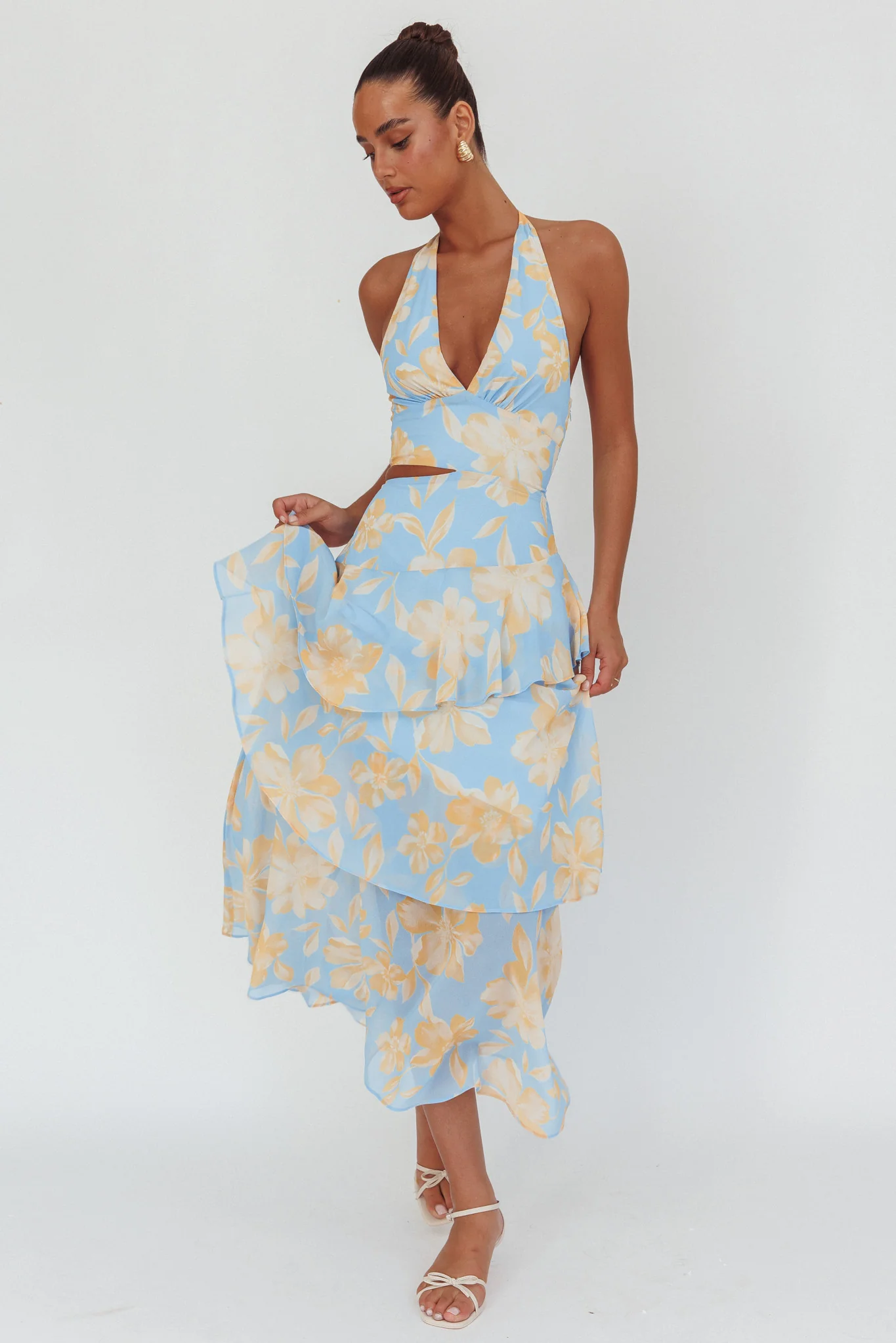 Aura Points Halterneck Cut-Out Maxi Dress Floral Blue