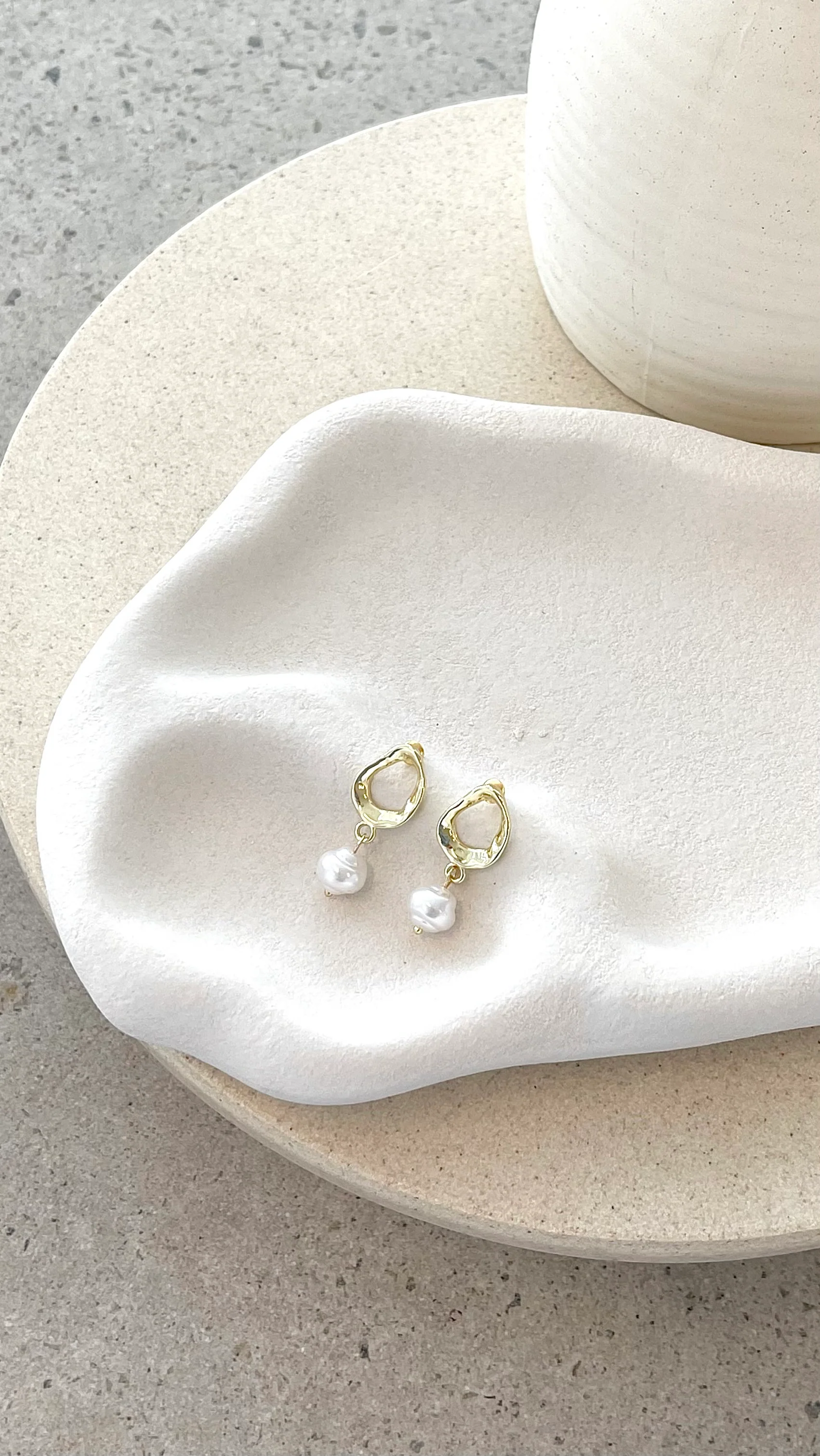 Wakanda Earrings - Gold