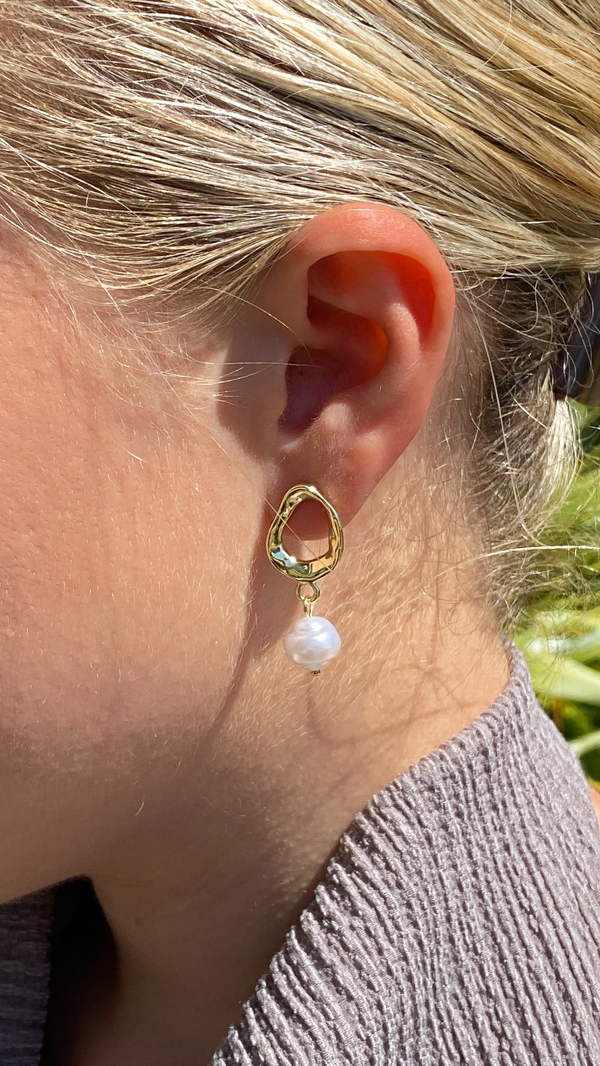 Wakanda Earrings - Gold