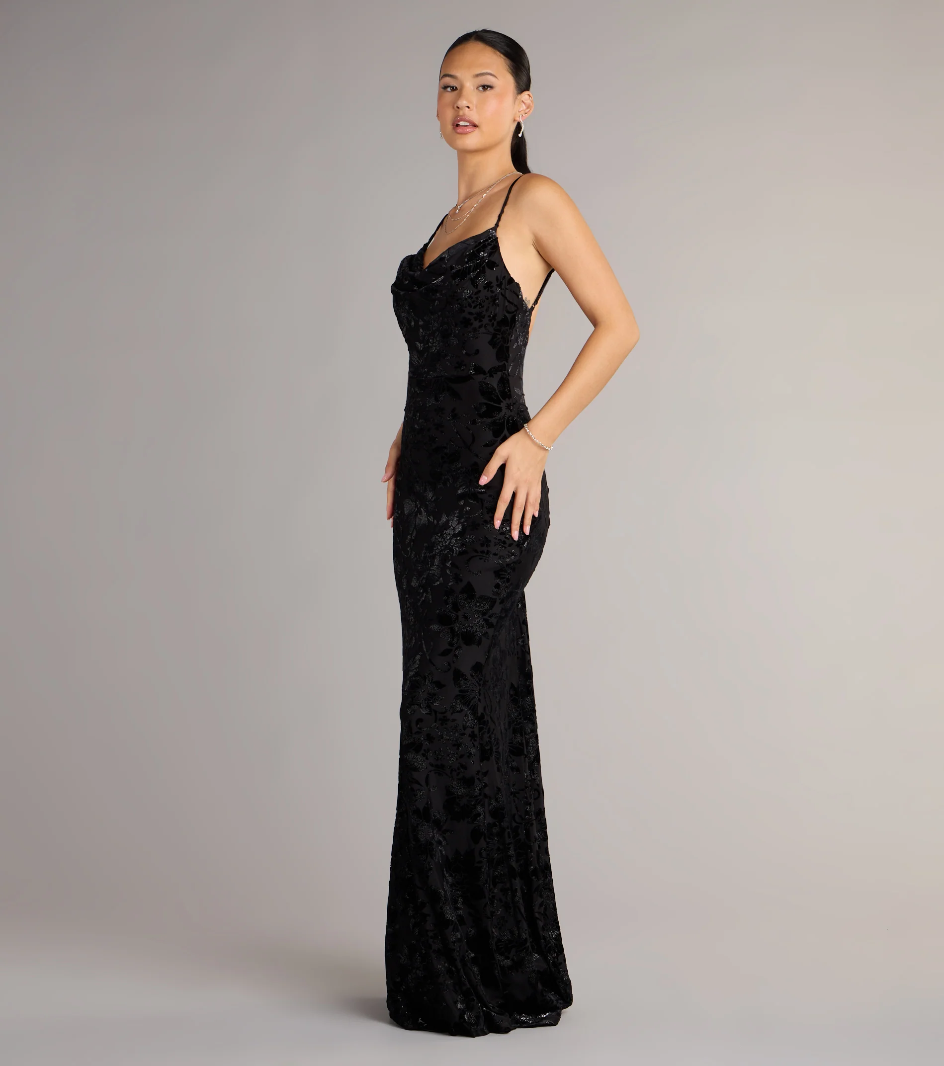 Maddie Velvet Open Back Mermaid Formal Dress