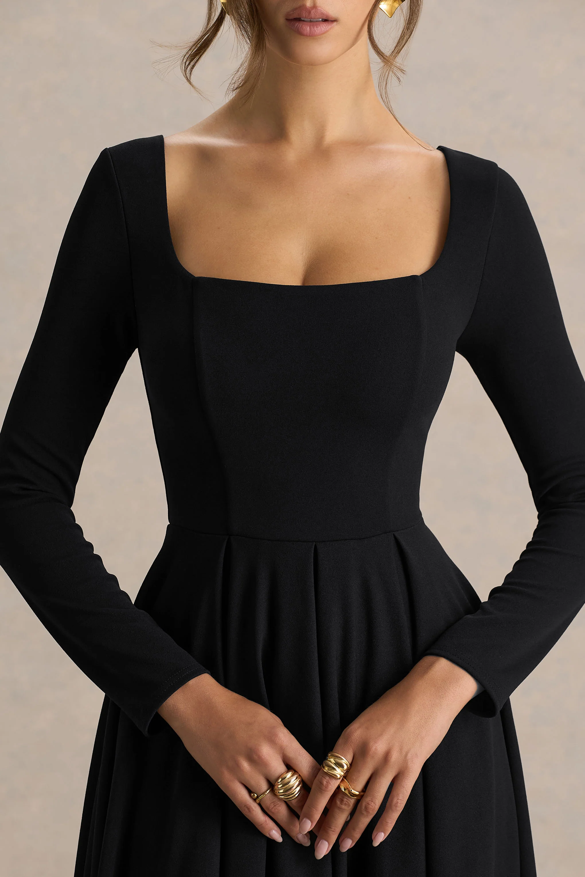 Alison | Black Square-Neck A-Line Midi Dress