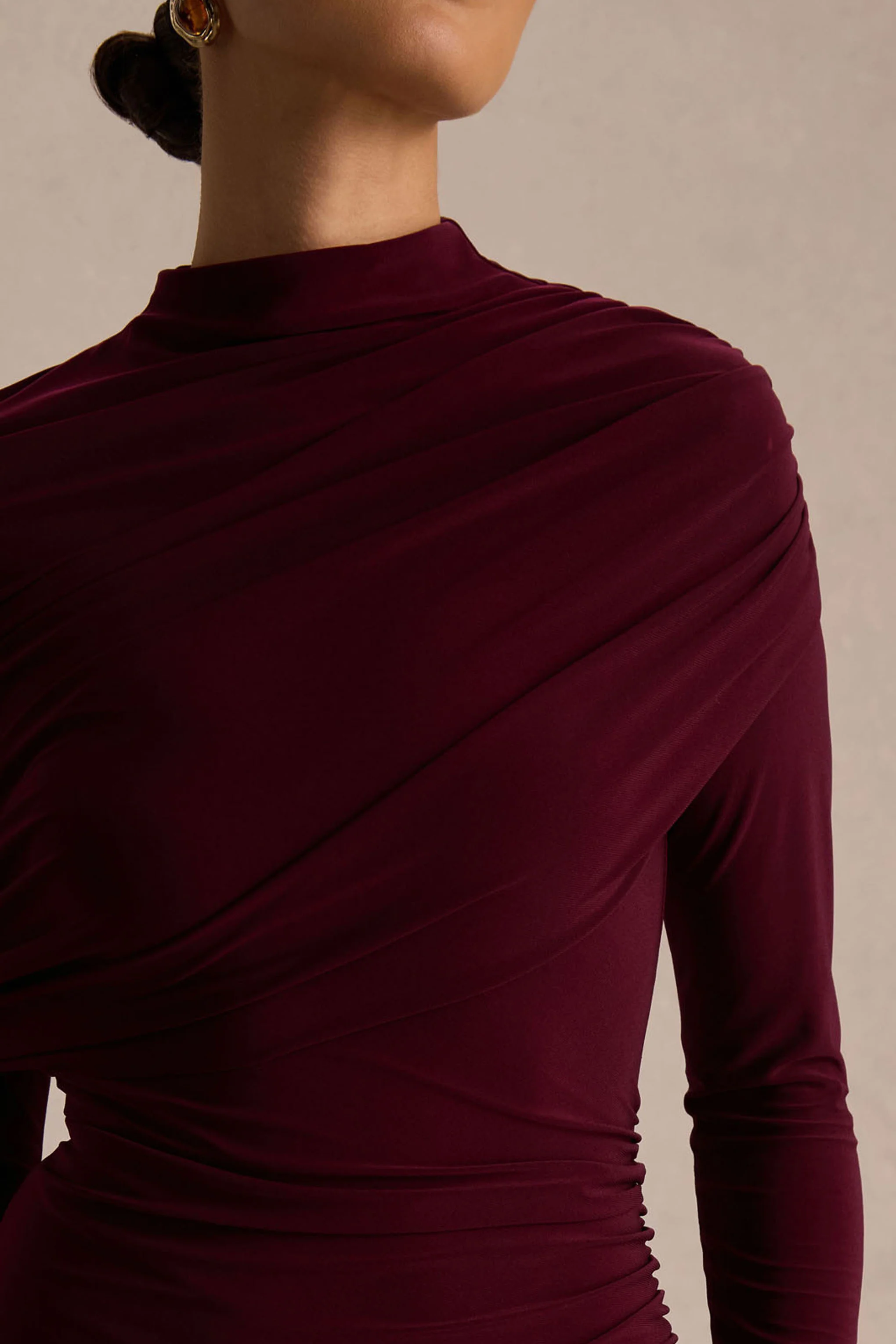 Gatsby | Burgundy High-Neck Maxi Dress With Feather Trim Cuffs