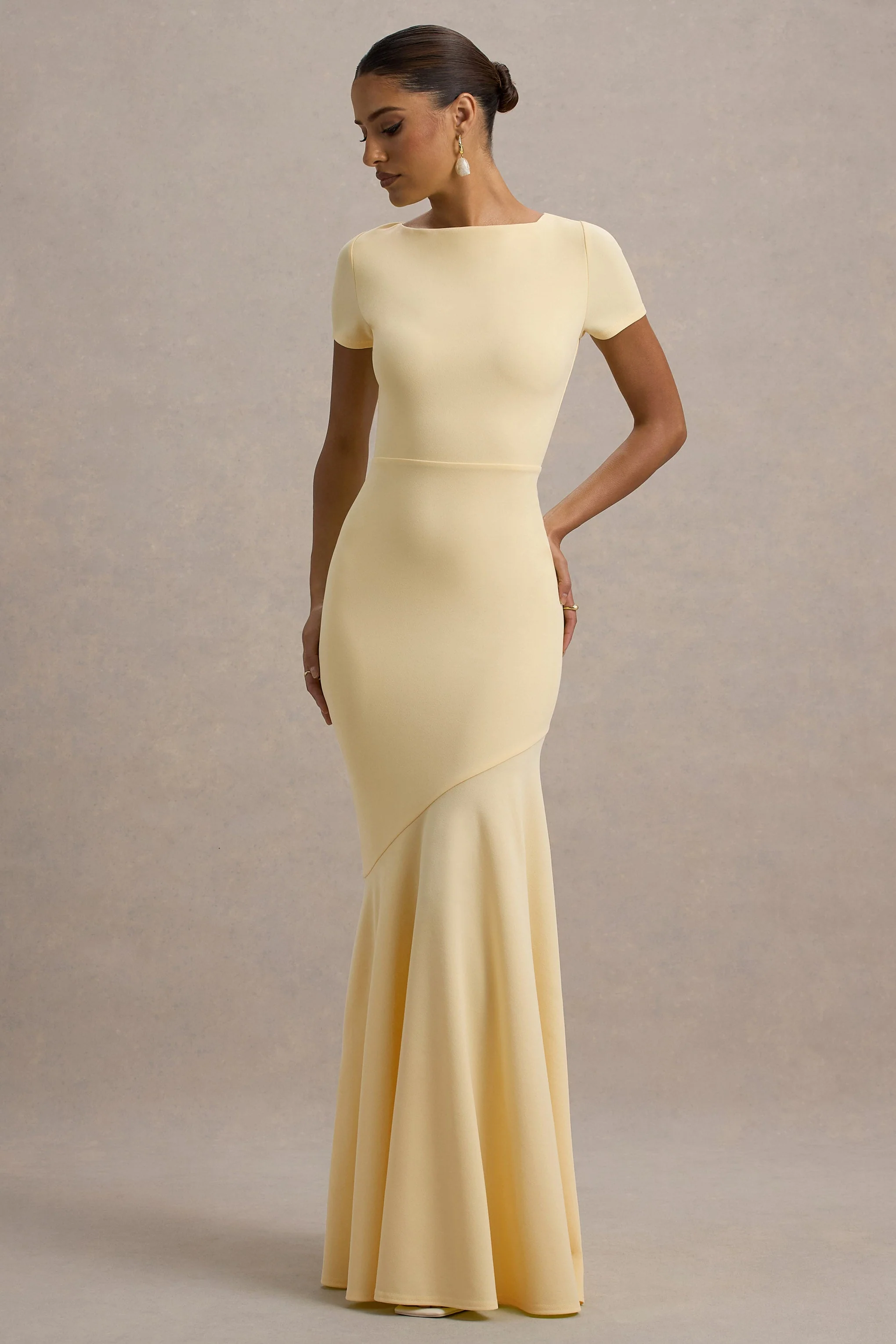 Rian | Pale Lemon Short-Sleeve Maxi Dress